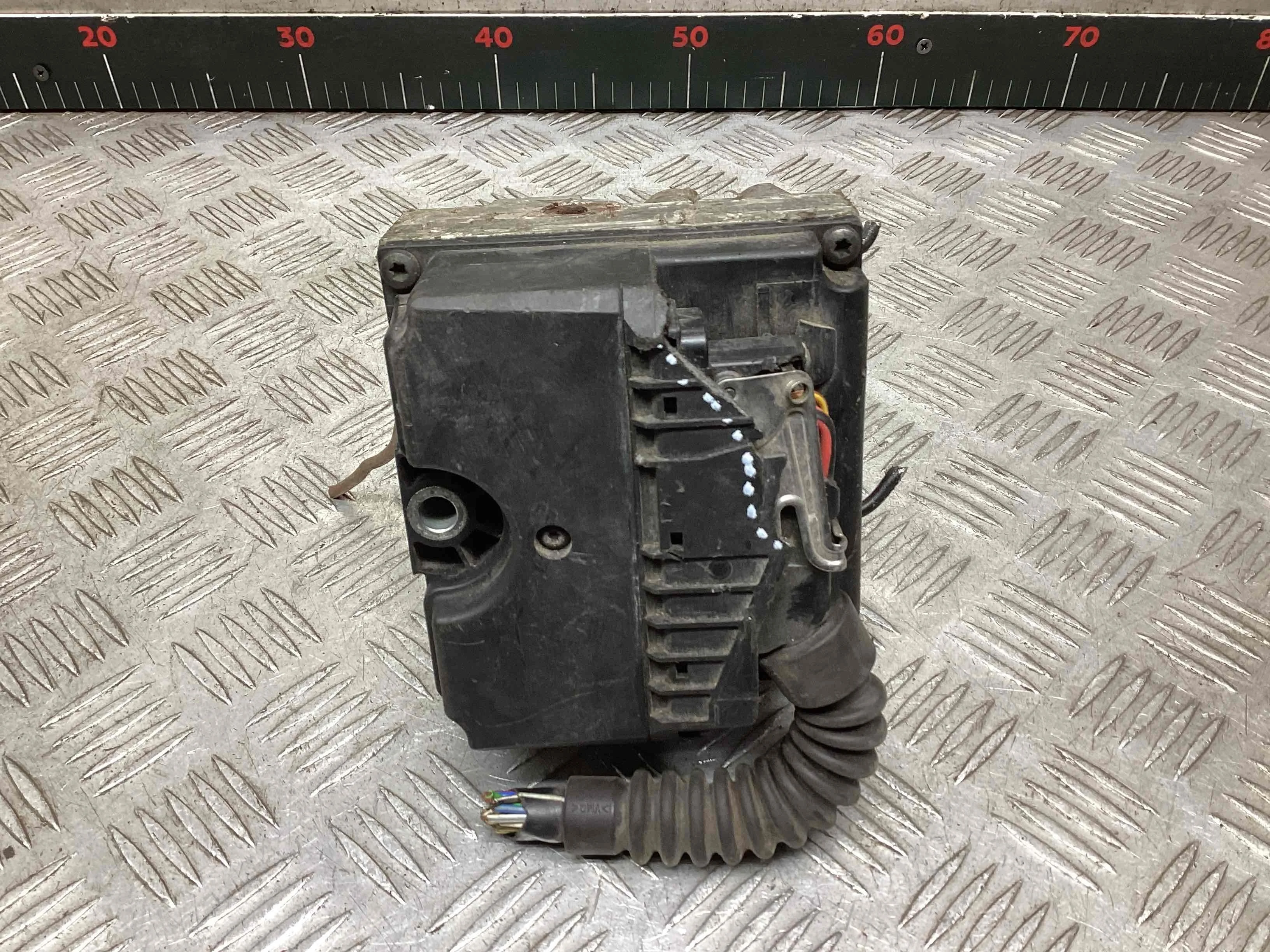 Блок ABS Audi A4 A4 B5 (8D) 1994-1999 1994 1,6 i Бензин МКПП Седан.