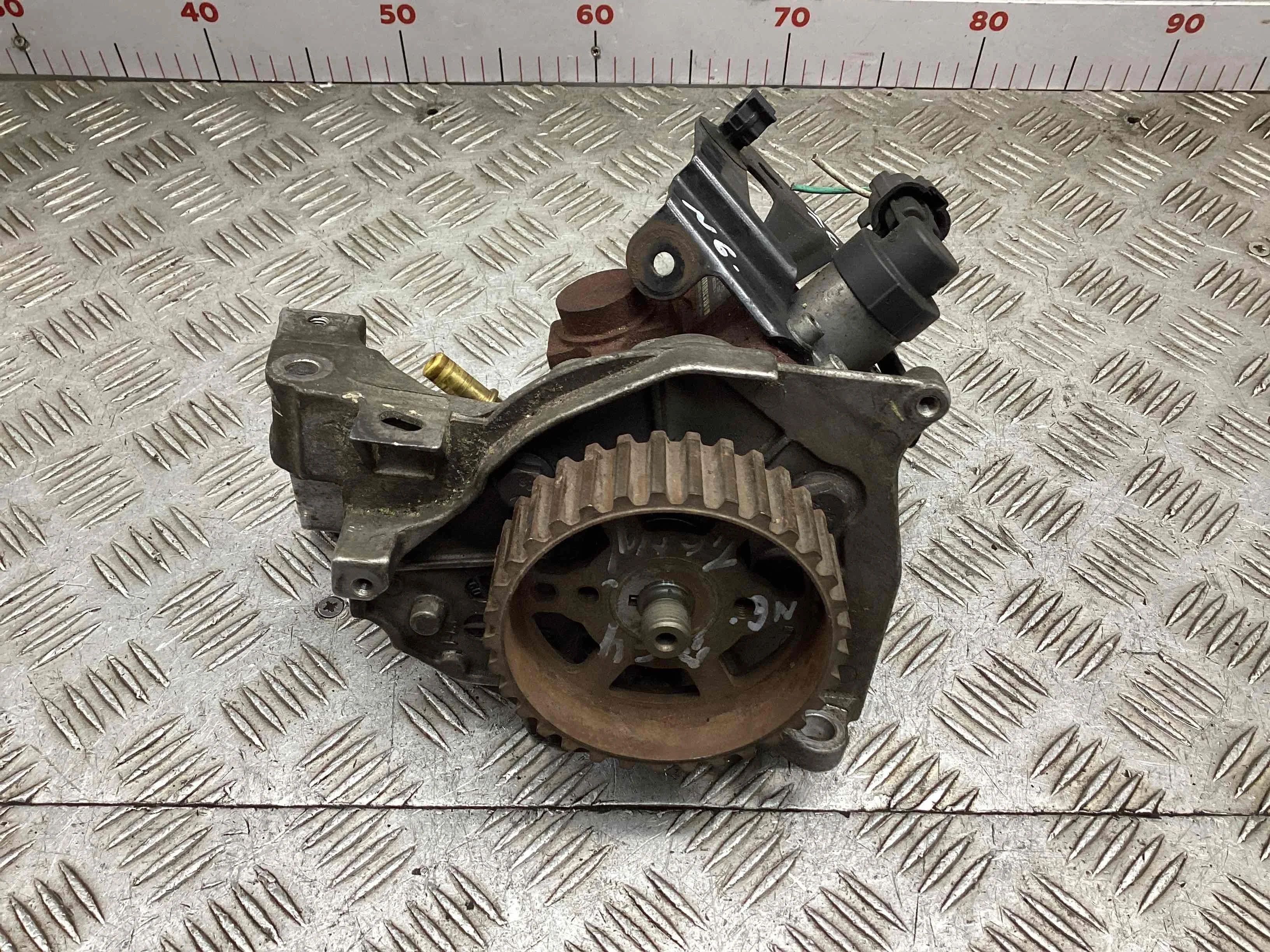 ТНВД Citroen C4 C4 (LA/LC) 2004-2010 2009 1,6 HDi Дизель МКПП Хэтчбек.