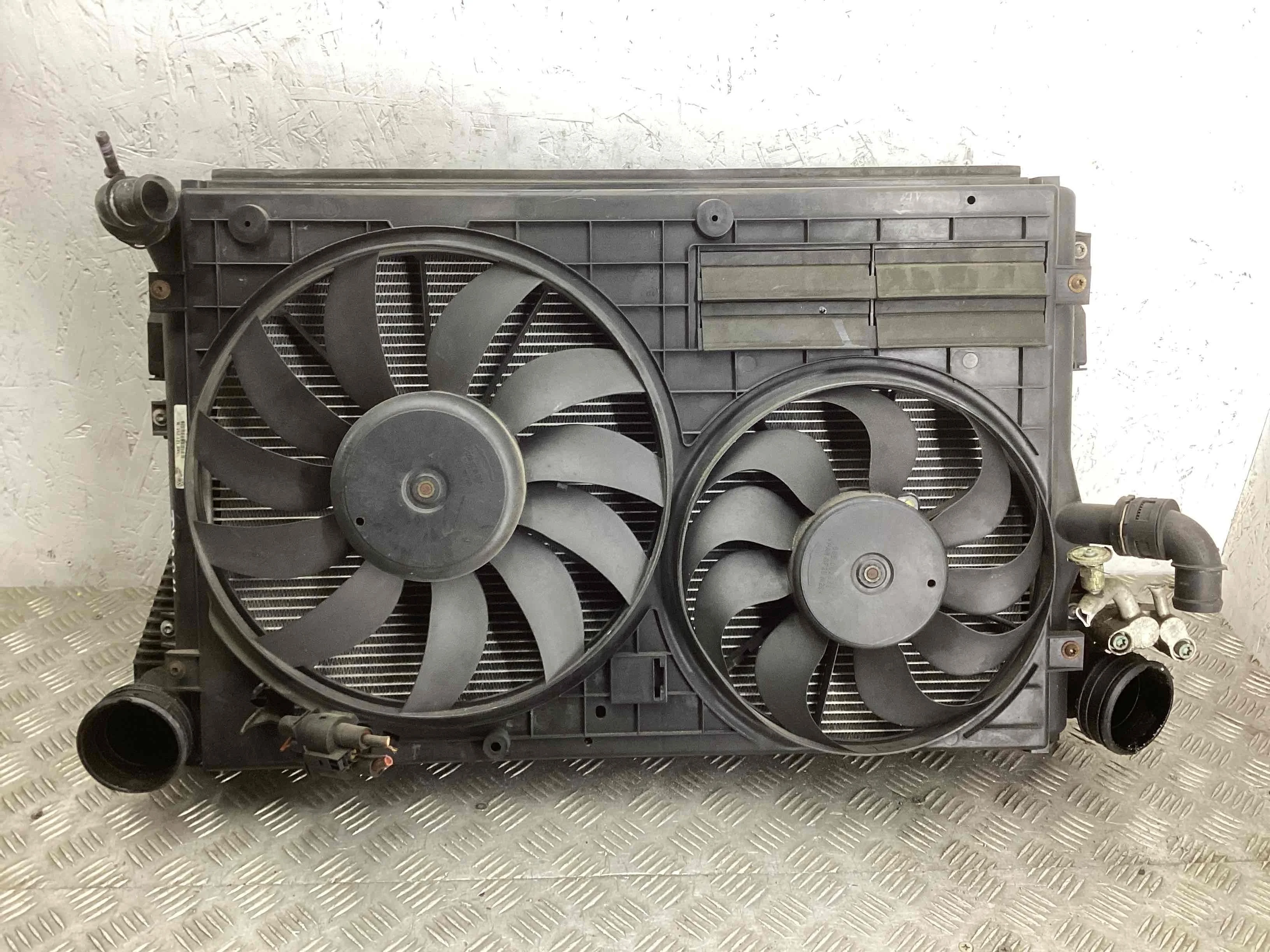 Кассета радиаторов Volkswagen Touran Touran I (1T) 2003-2006 2006 2,0 TDi Дизель МКПП Минивэн.