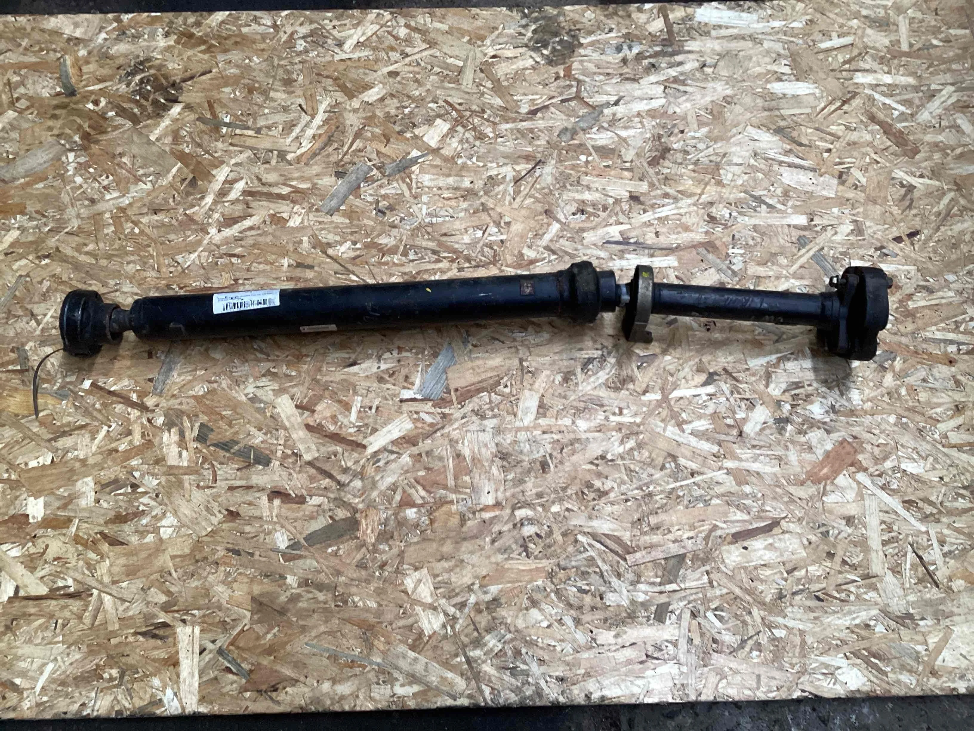 Карданный вал Volkswagen Touareg Touareg I (7L) 2002-2006 2004 3,0 TDi Дизель АКПП Внедорожник.