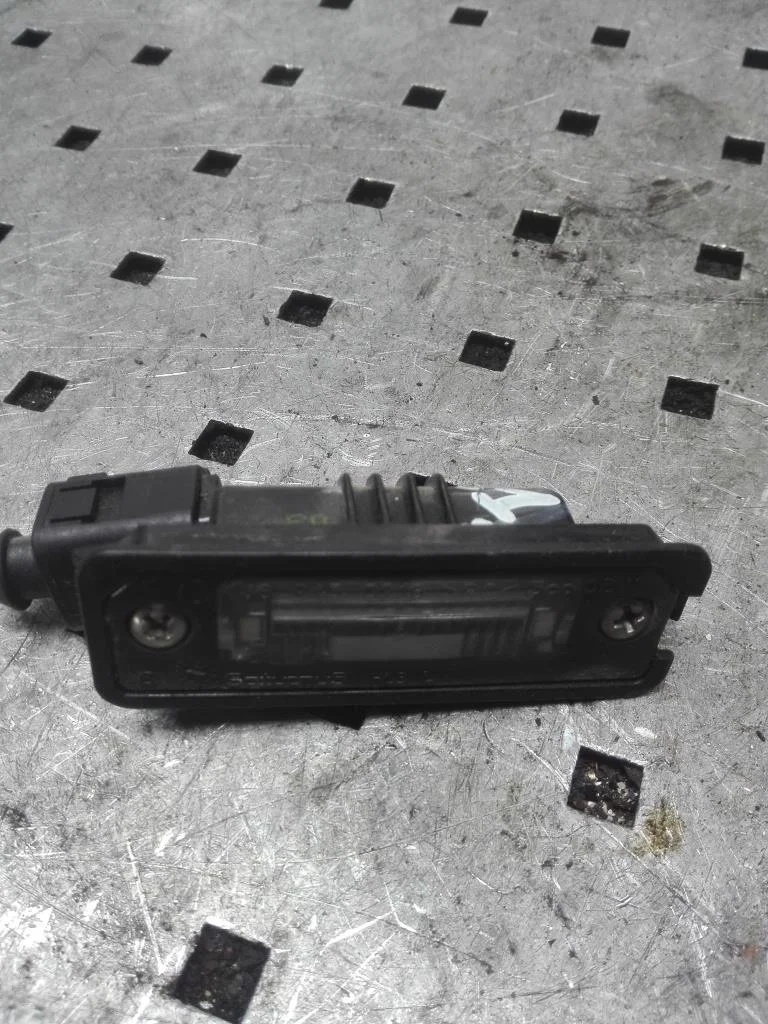 Подсветка номера Volkswagen Golf Golf IV (1J) 1997-2004 2003 1,9 TDi Дизель