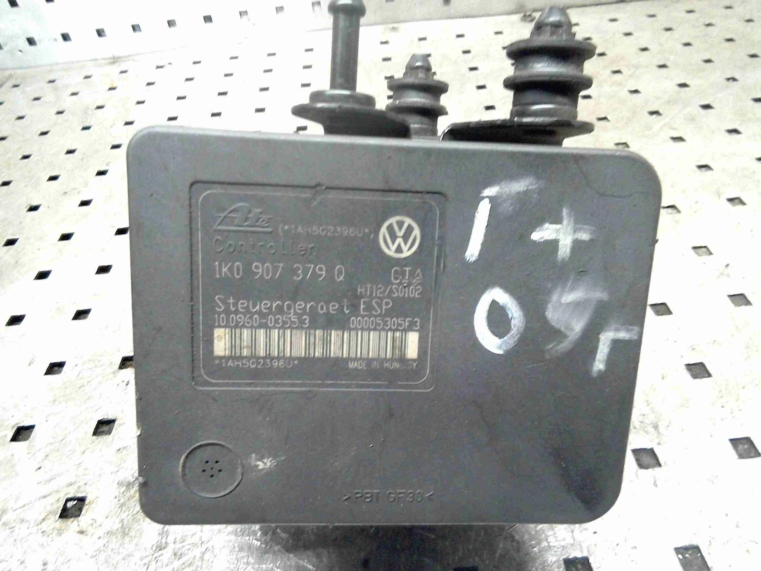 Блок ABS Volkswagen Golf Plus Golf+ V (5M) 2005-2014 2005 1,9 TDi Дизель  Хэтчбек 5дв.