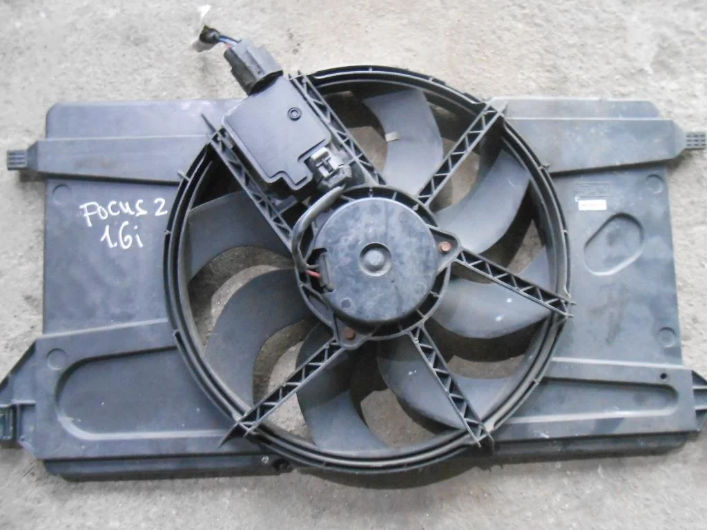 Вентилятор радиатора Ford Focus Focus II 2005-2008 2007 1,6 i Бензин МКПП Хэтчбек 5дв.