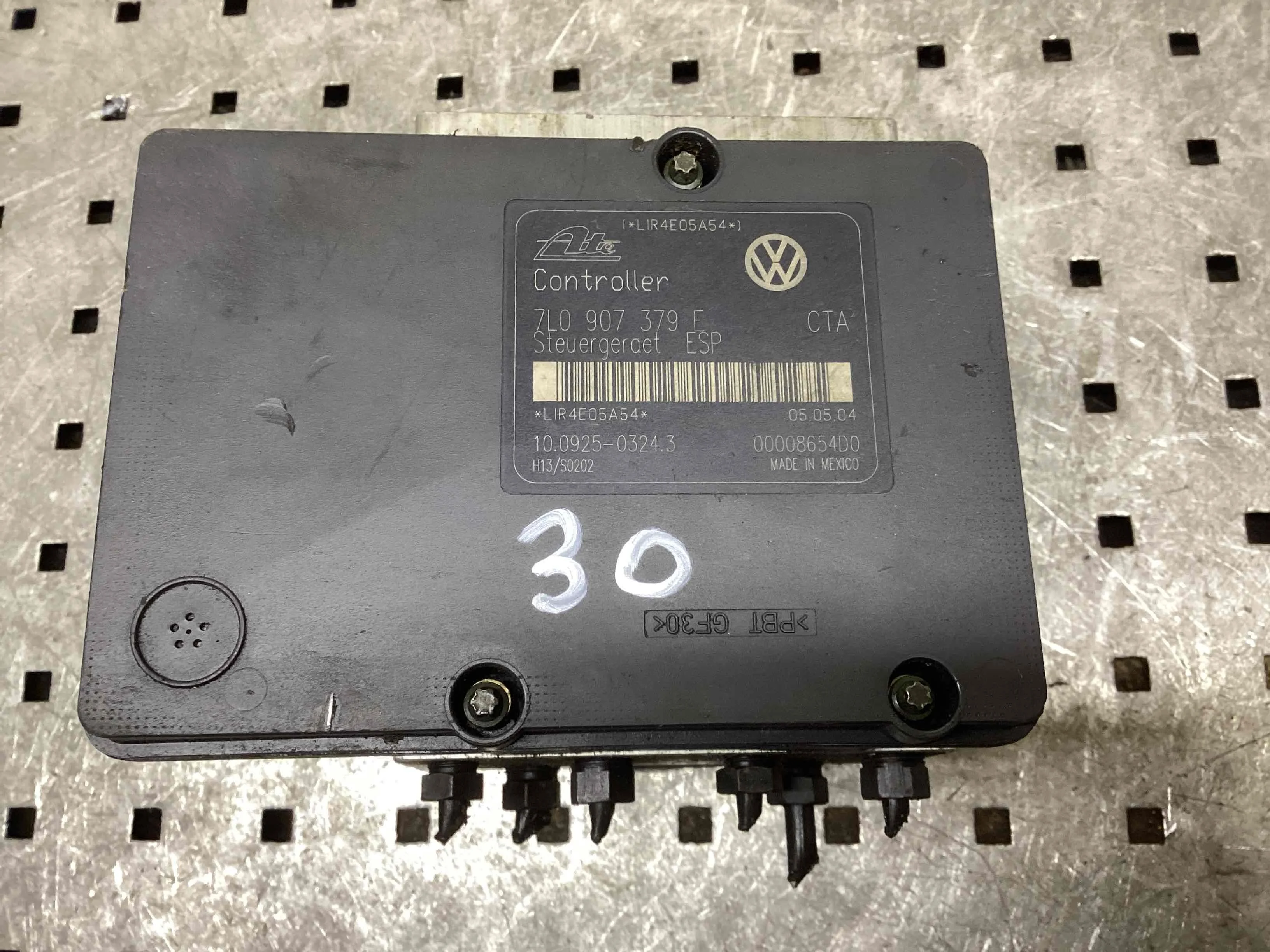 Блок ABS Volkswagen Touareg Touareg I (7L) 2002-2006 2005