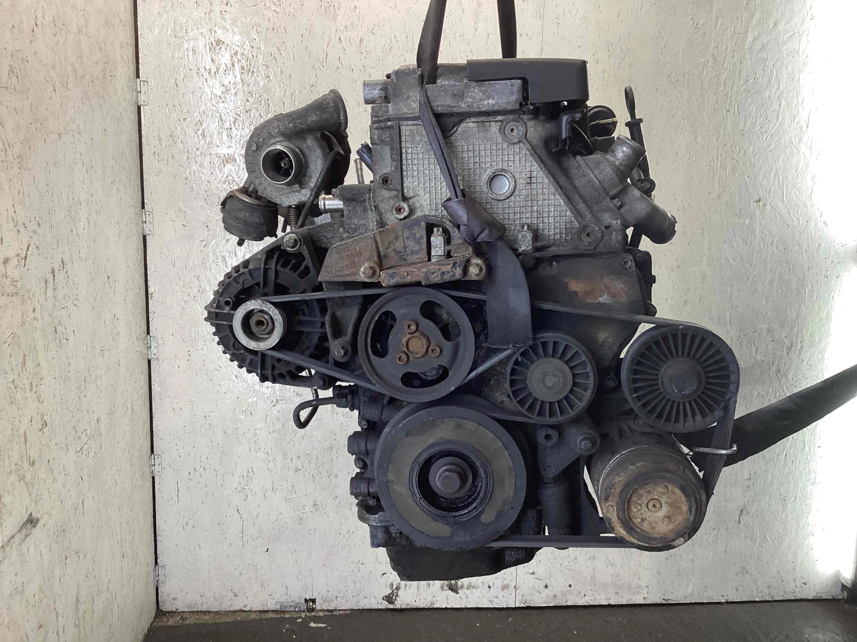 Двигатель Opel Zafira Zafira A 1999-2003 2003 2,0 DTi Дизель МКПП Минивэн.