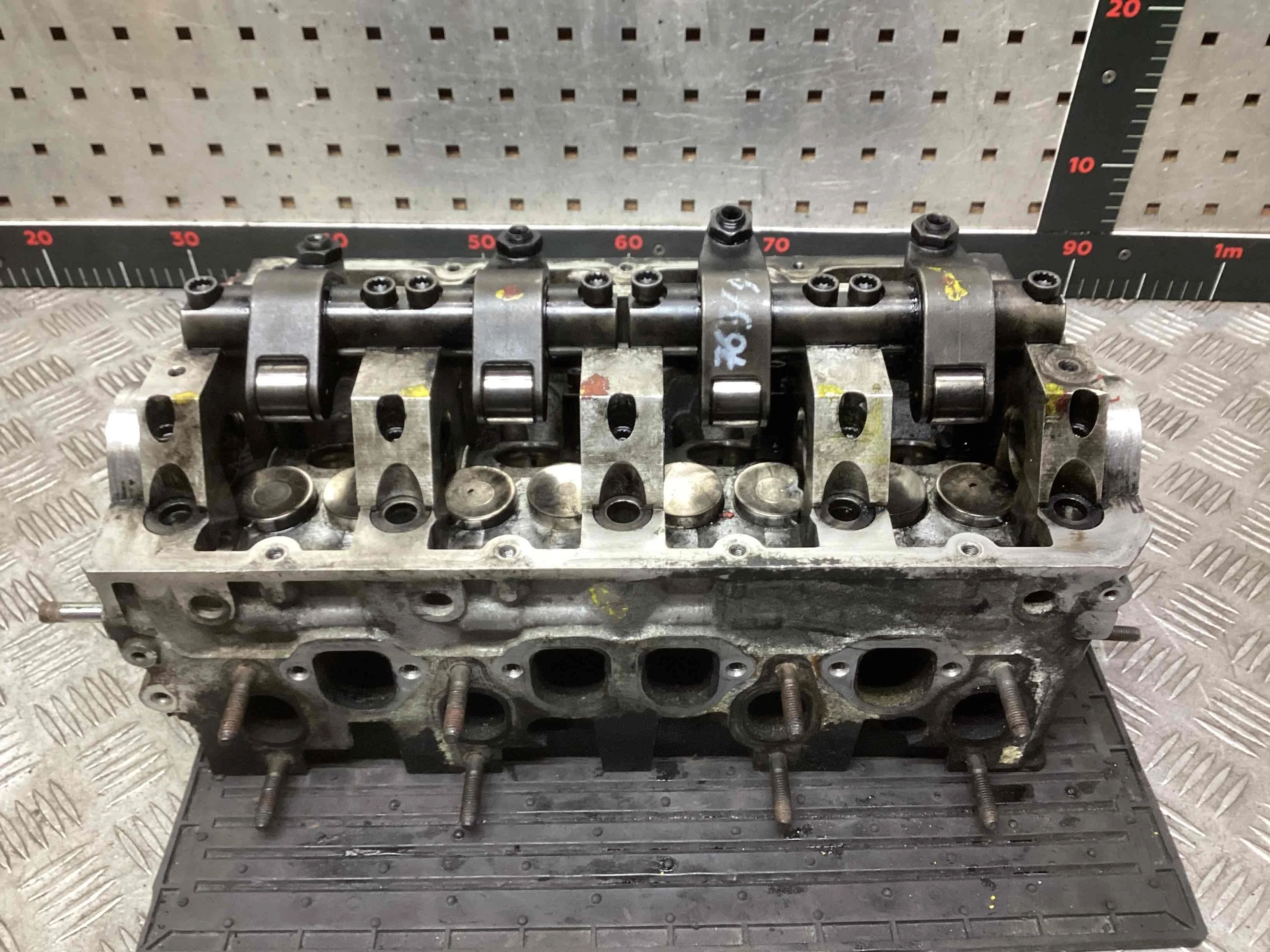 Головка блока цилиндров Volkswagen Caddy Caddy III (2K) 2004-2010 2006 1,9 TDi Дизель МКПП Фургон.