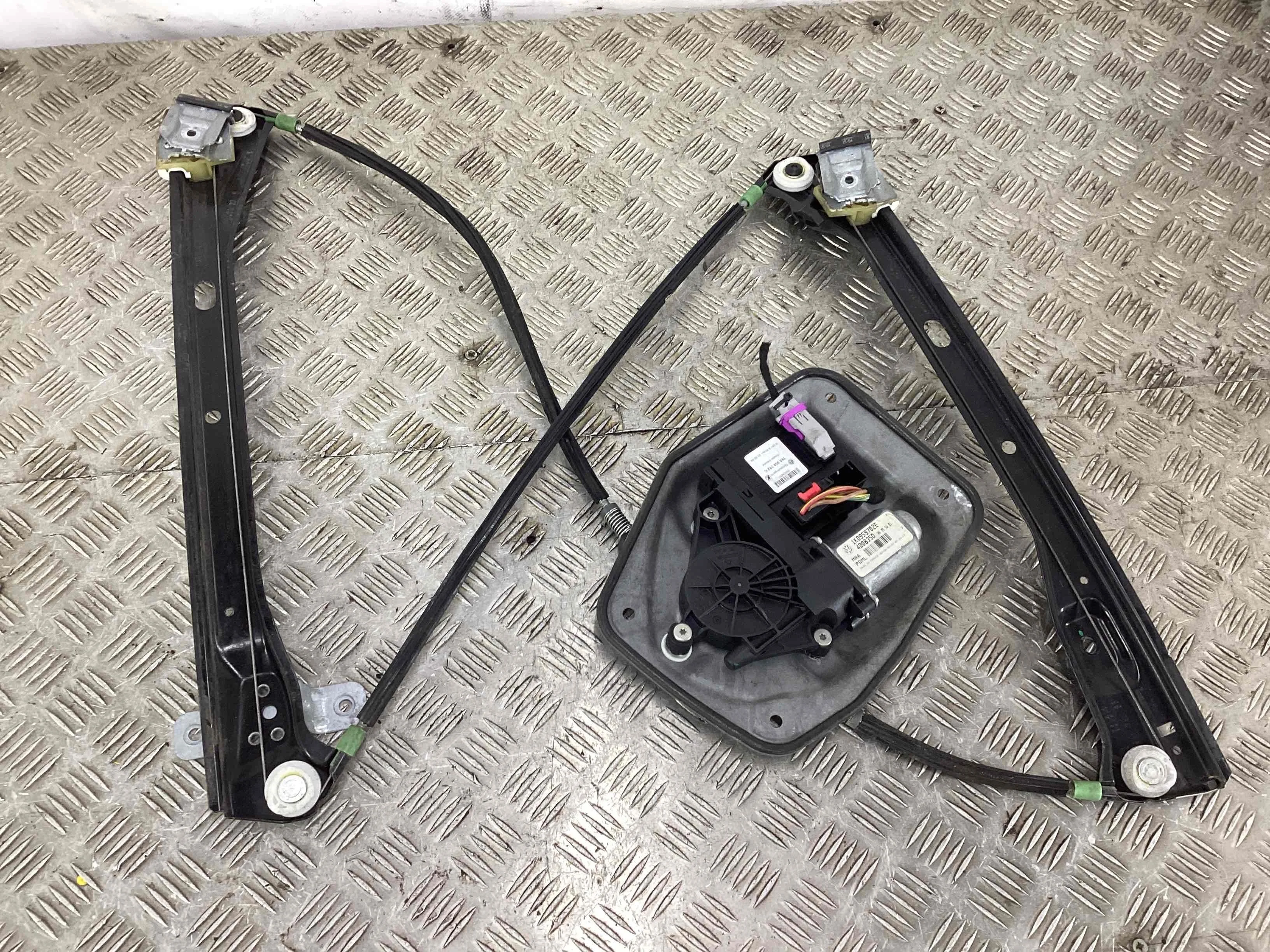 Стеклоподъемник передний правый Volkswagen Golf Golf V (1K) 2004-2009 2004