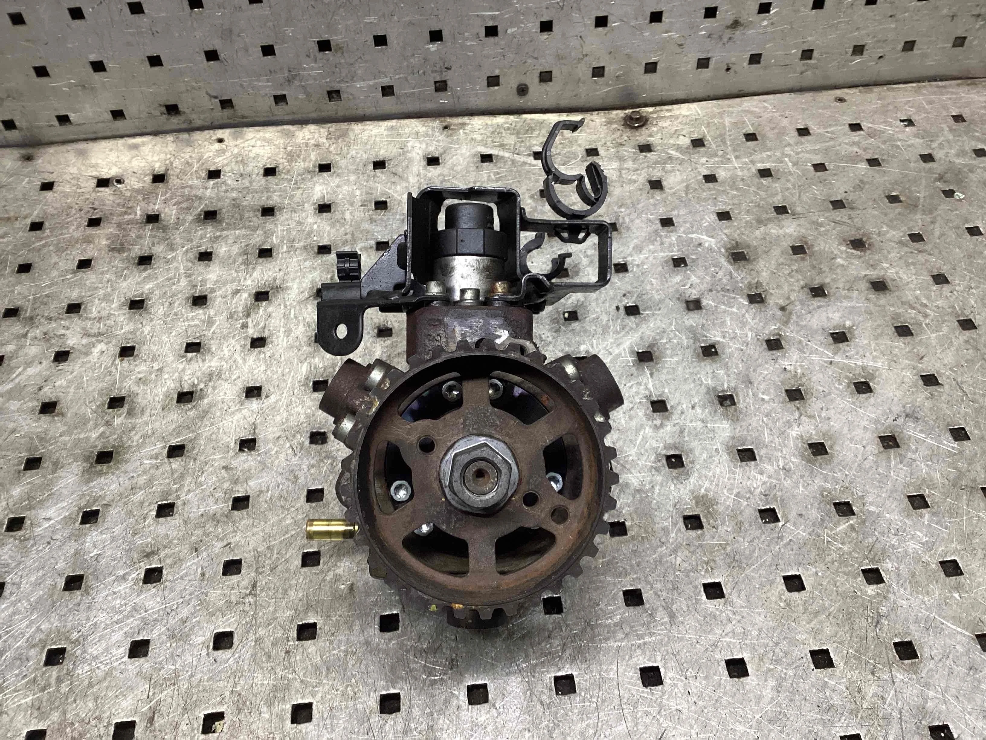 ТНВД Ford Focus Focus II 2005-2008 2005 1,6 TDCi Дизель МКПП Универсал.