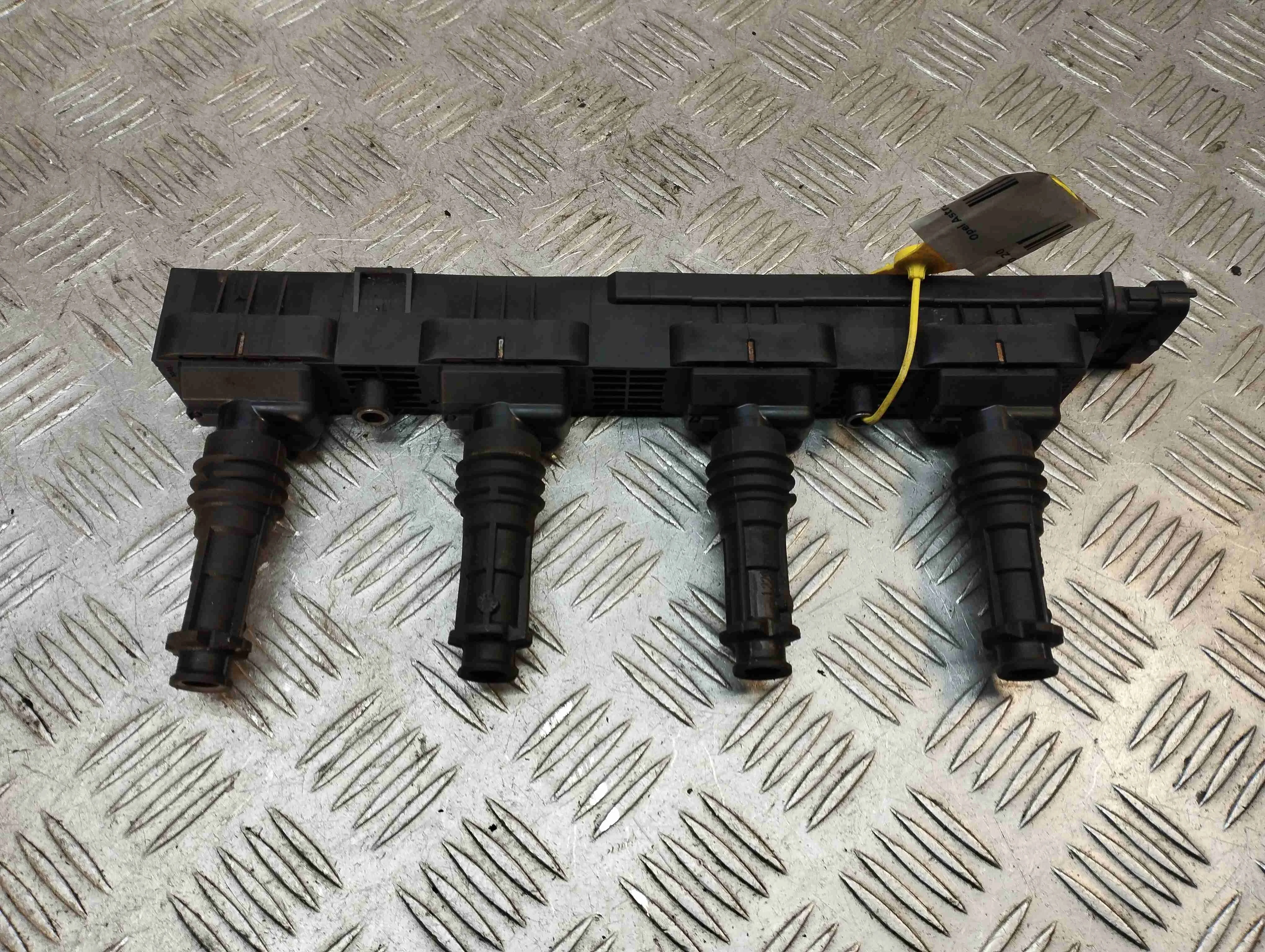Катушка зажигания Opel Astra Astra H 2004-2007 2007 1,4 i Бензин МКПП 5ст. Хэтчбек.