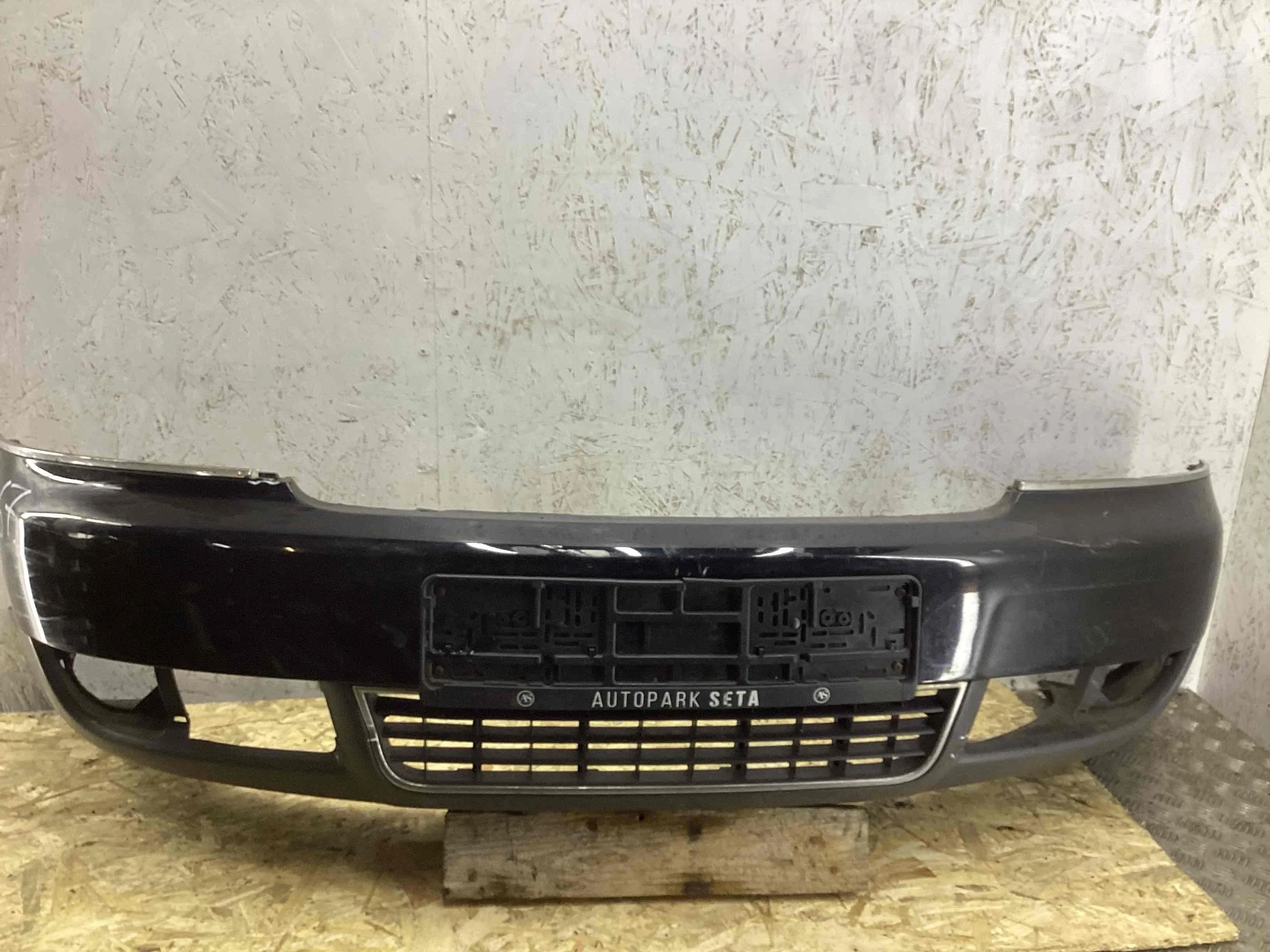 Бампер передний Audi A6 A6 C5 (4B) 2001-2004 рестайлинг 2002 2,5 TDi Дизель Вариатор Универсал.