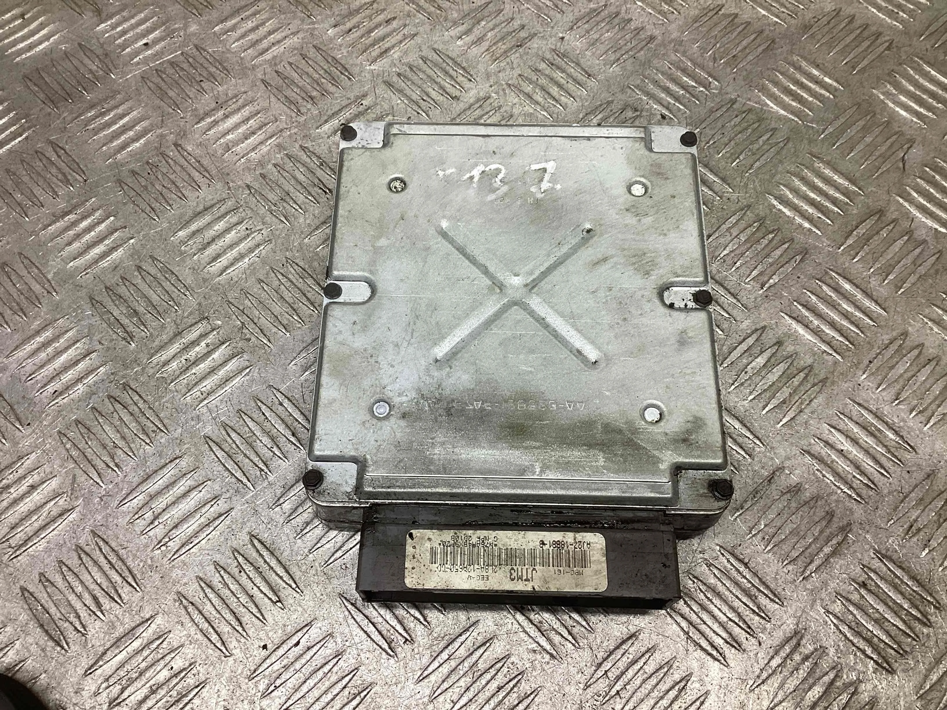 Блок управления двигателем Ford Maverick Maverick II 2000-2007 2002 3,0 i Бензин АКПП Внедорожник.
