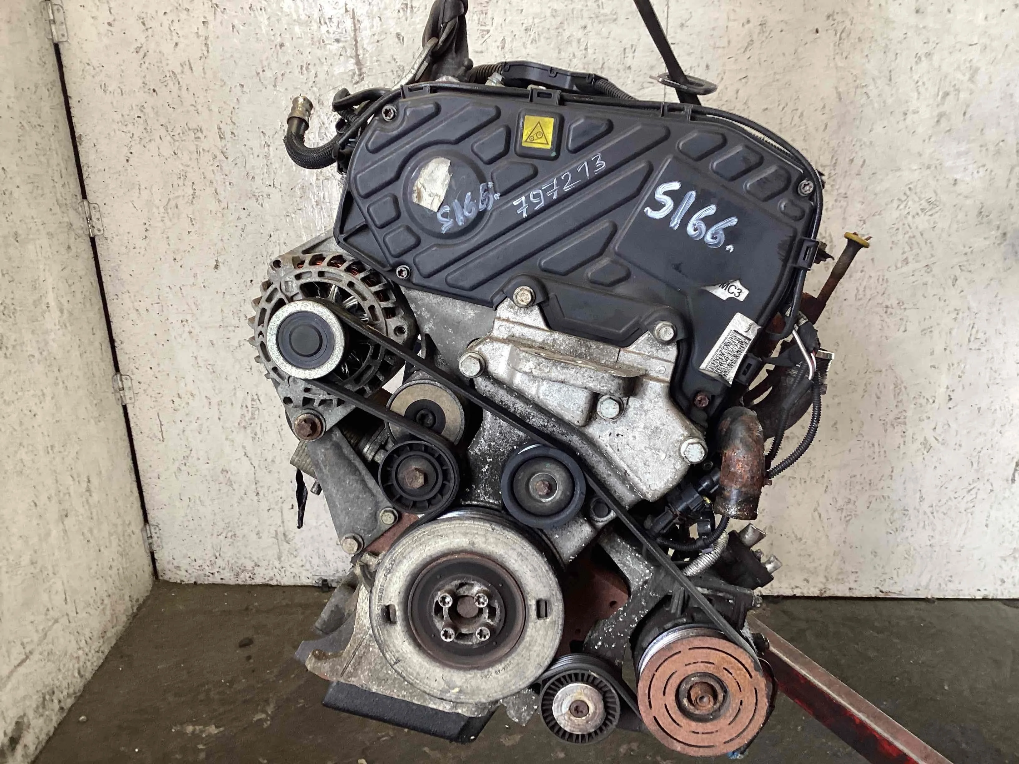 Двигатель Opel Astra Astra H 2004-2007 2006 1,9 CDTi Дизель АКПП Универсал.