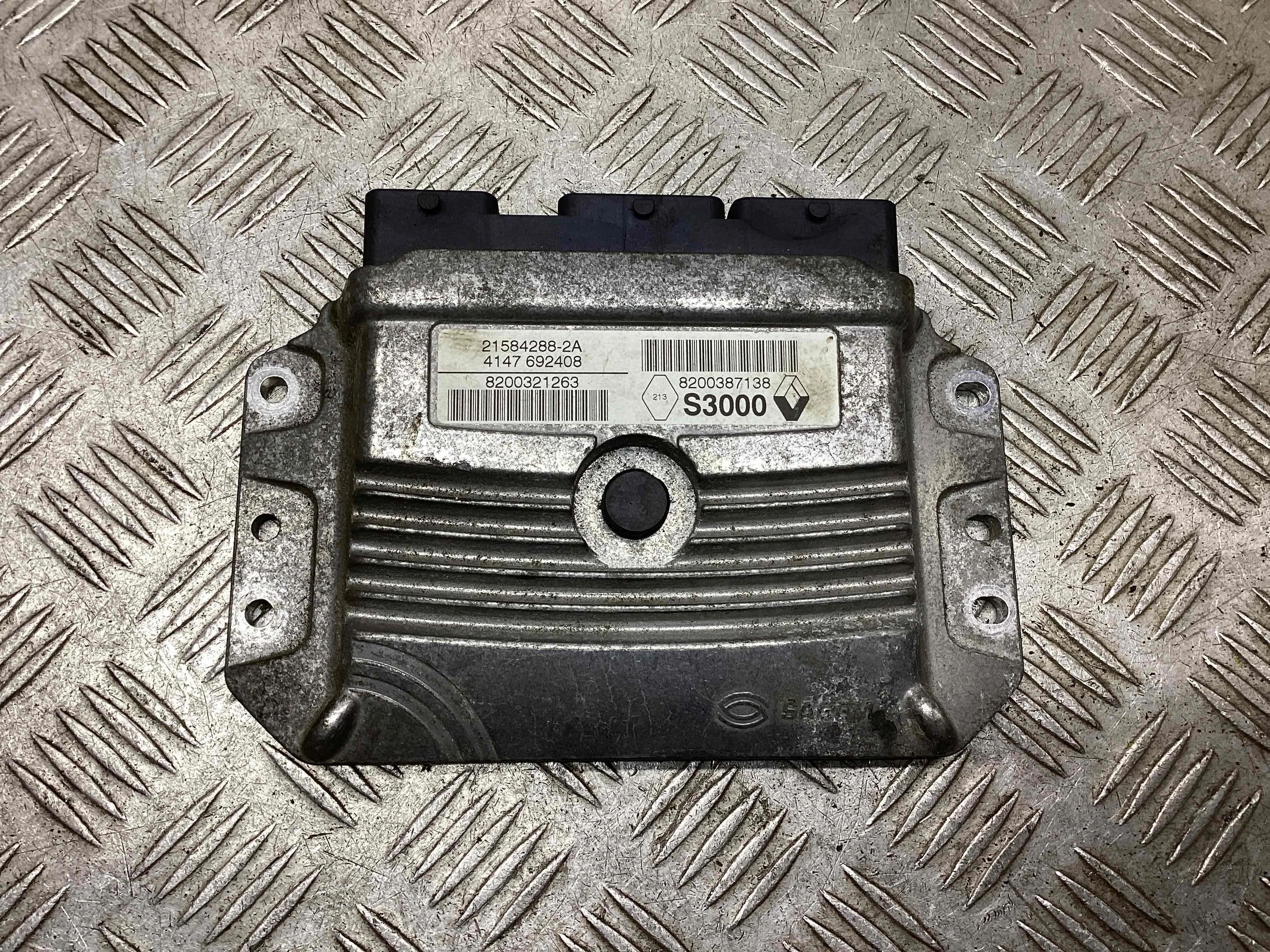 Блок управления двигателем Renault Megane Megane II 2002-2006 2004 1,6 i Бензин МКПП Хэтчбек.