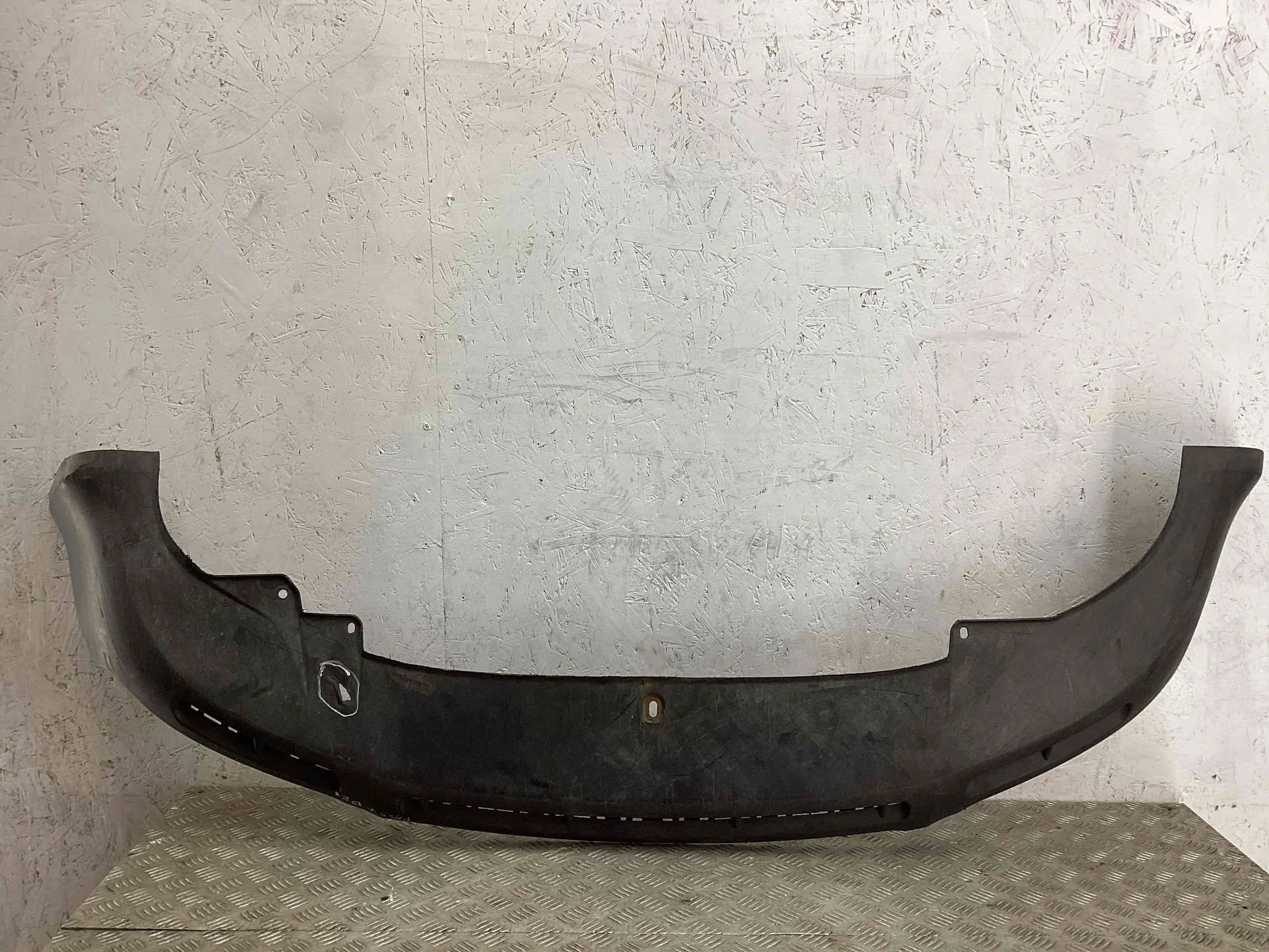 Юбка бампера переднего Volkswagen Passat Passat B5+ (3B) 2000-2005 рестайлинг 2003 1,9 TDi Дизель МКПП Седан.