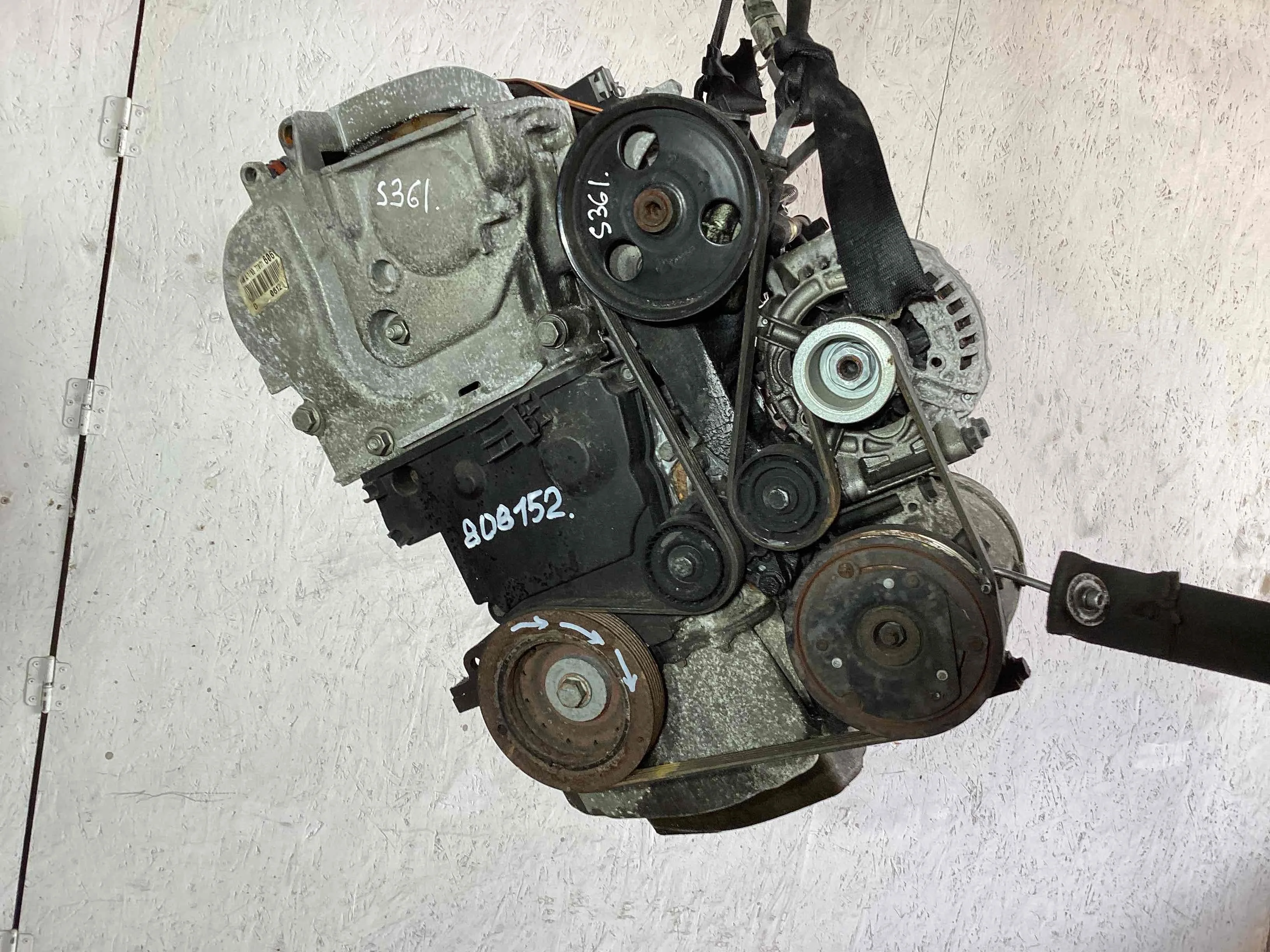 Двигатель Renault Scenic Scenic I (JA) 1999-2003 рестайлинг 2001 1,6 i Бензин МКПП 5ст. Минивэн.