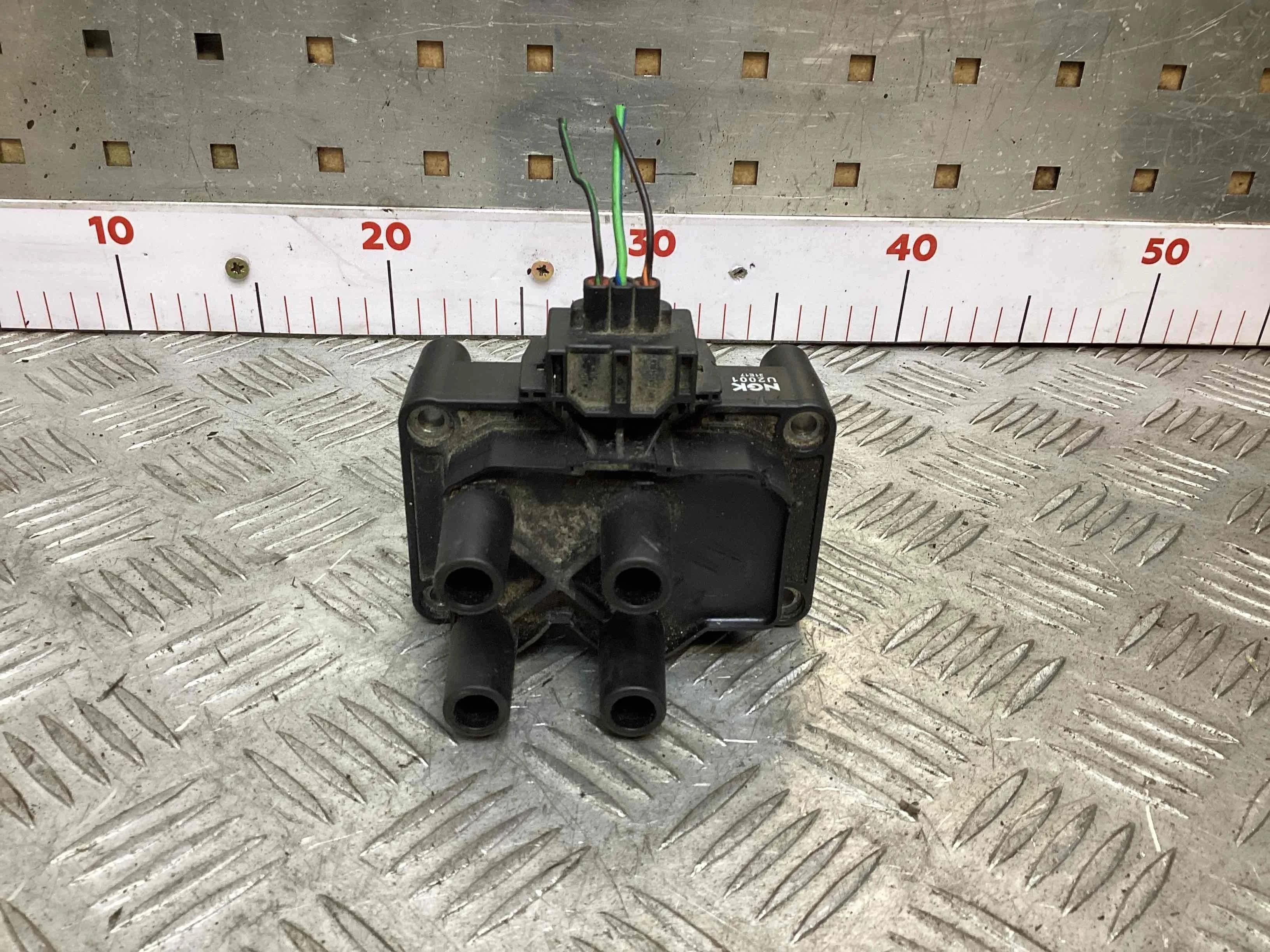 Катушка зажигания Ford Focus Focus I 2001-2005 рестайлинг 2001 1,4 i Бензин МКПП 5ст. Хэтчбек 5дв.