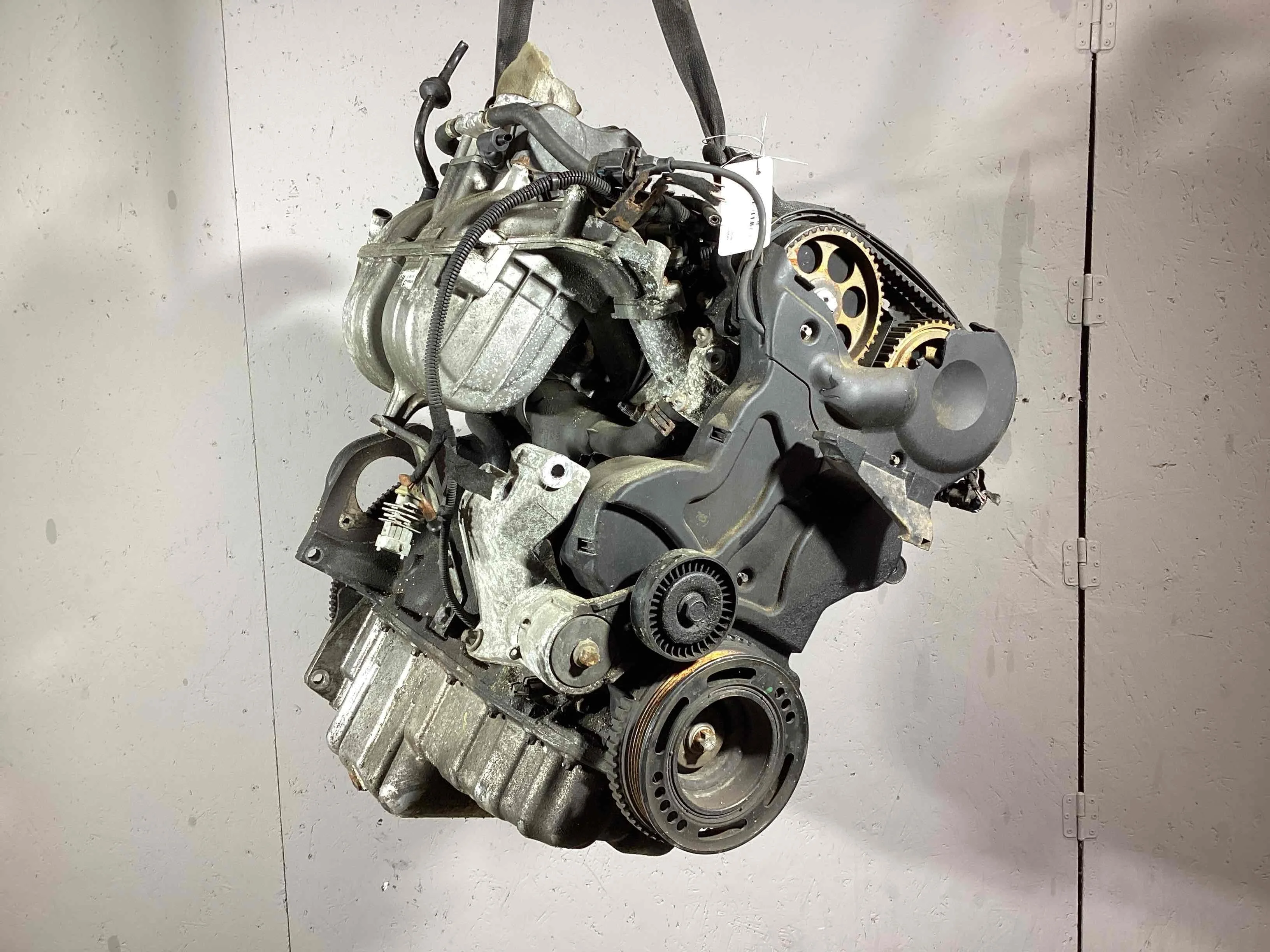 Двигатель Opel Meriva Meriva A 2002-2006 2005 1,6 i Бензин МКПП 5ст. Минивэн.