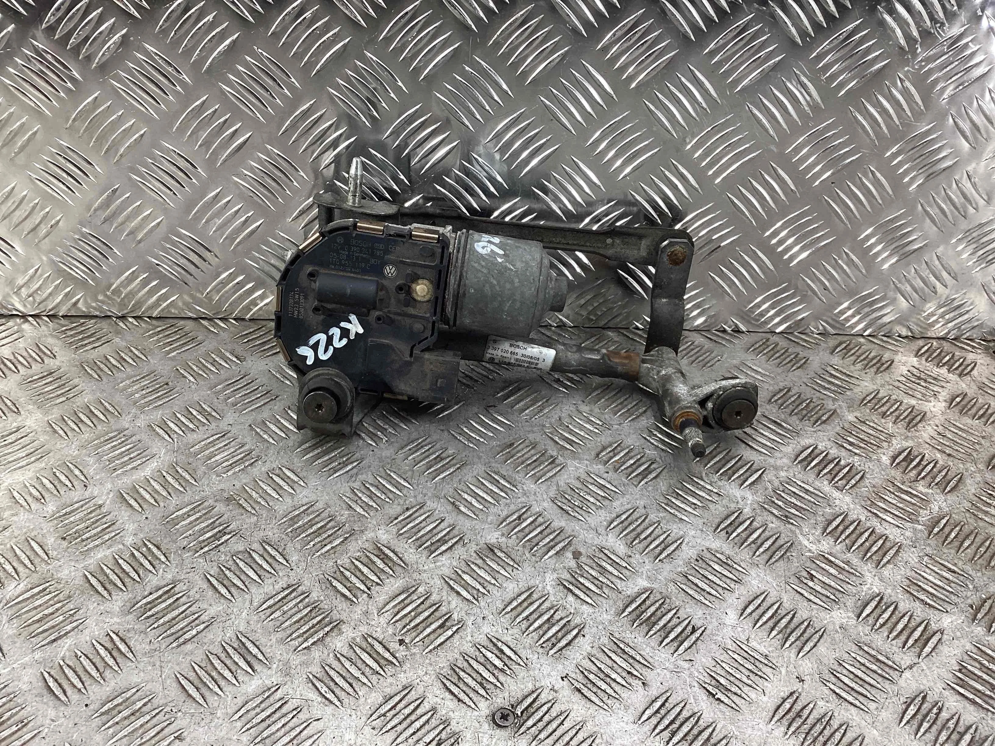 Механизм стеклоочистителя (трапеция дворников) Volkswagen Touran Touran I (1T) 2003-2006 2005 1,9 TDi Дизель МКПП 6ст. Минивэн.