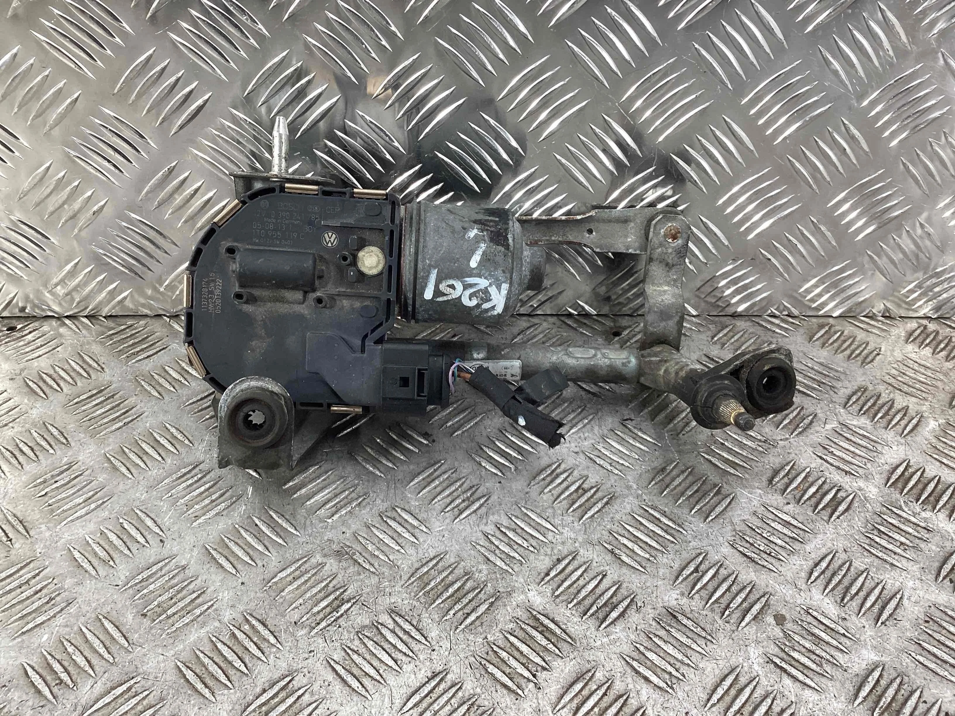 Механизм стеклоочистителя (трапеция дворников) Volkswagen Touran Touran I (1T) 2003-2006 2005 1,9 TDi Дизель МКПП 6ст. Минивэн.