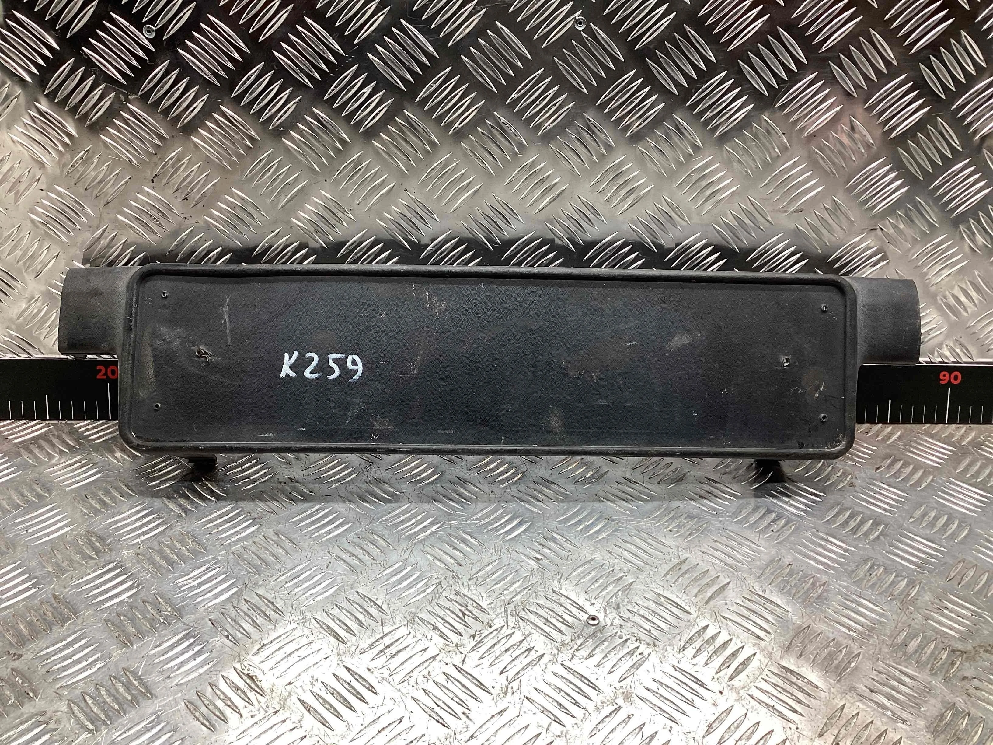 Накладка под номер Volkswagen Passat Passat B5 (3B) 1996-2000 1998 1,6 i Бензин АКПП Универсал.