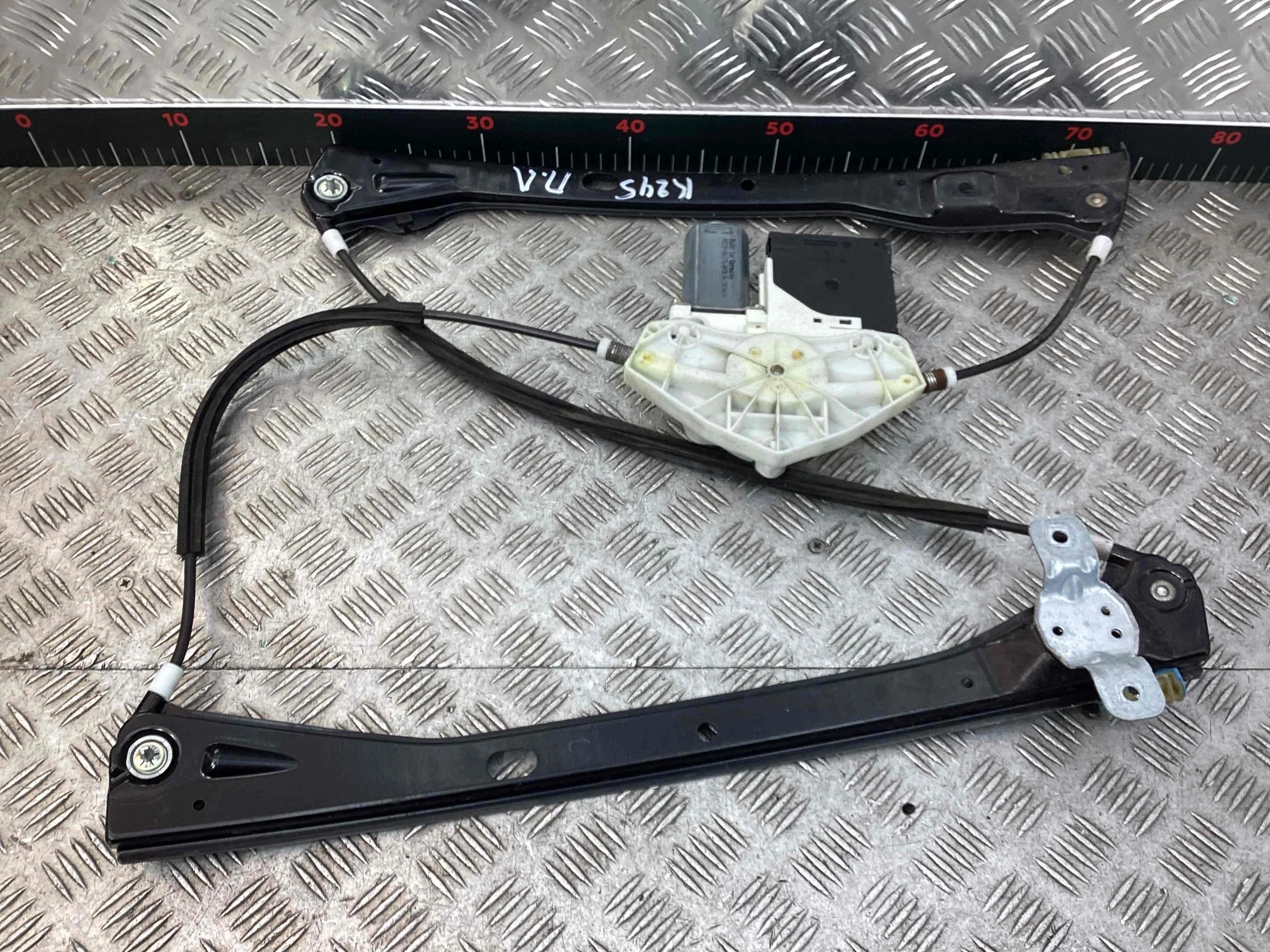 Стеклоподъемник передний левый Volkswagen Golf Golf V (1K) 2004-2009 2005 1,6 i Бензин МКПП 5ст. Хэтчбек 5дв.