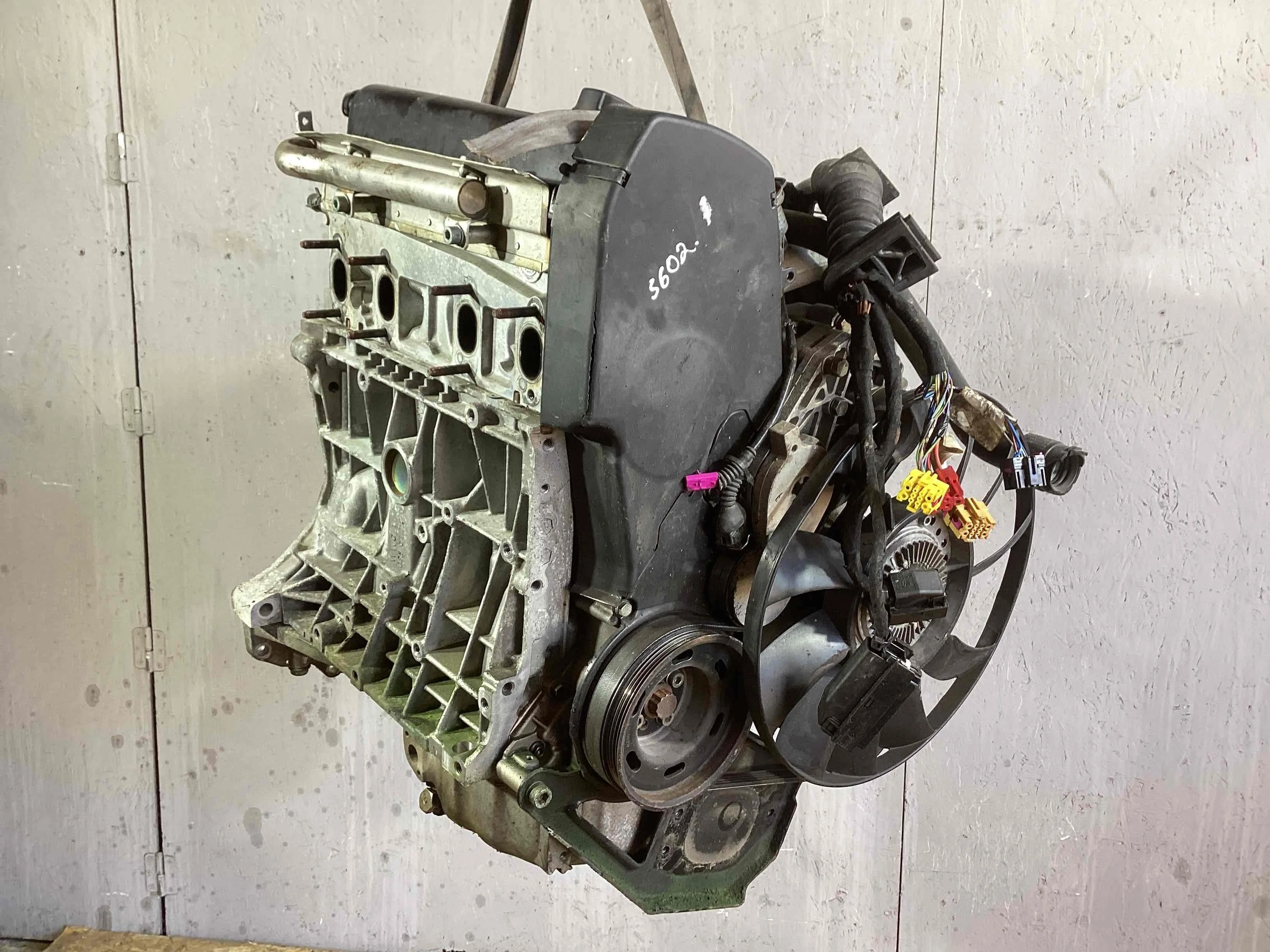 Двигатель Volkswagen Passat Passat B5 (3B) 1996-2000 1997 1,6 i Бензин МКПП 5ст. Седан.