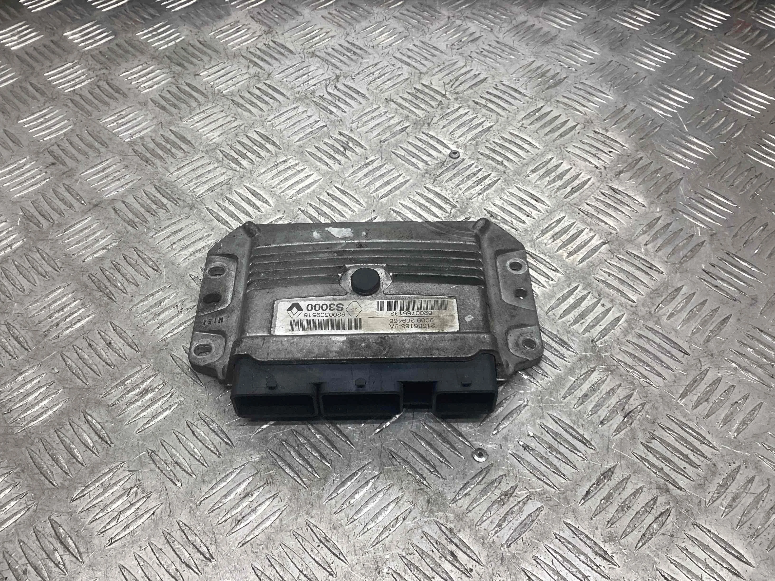 Блок управления двигателем Renault Scenic Scenic II (JM) 2006-2009 рестайлинг 2009 1,6 i Бензин МКПП 6ст. Минивэн.
