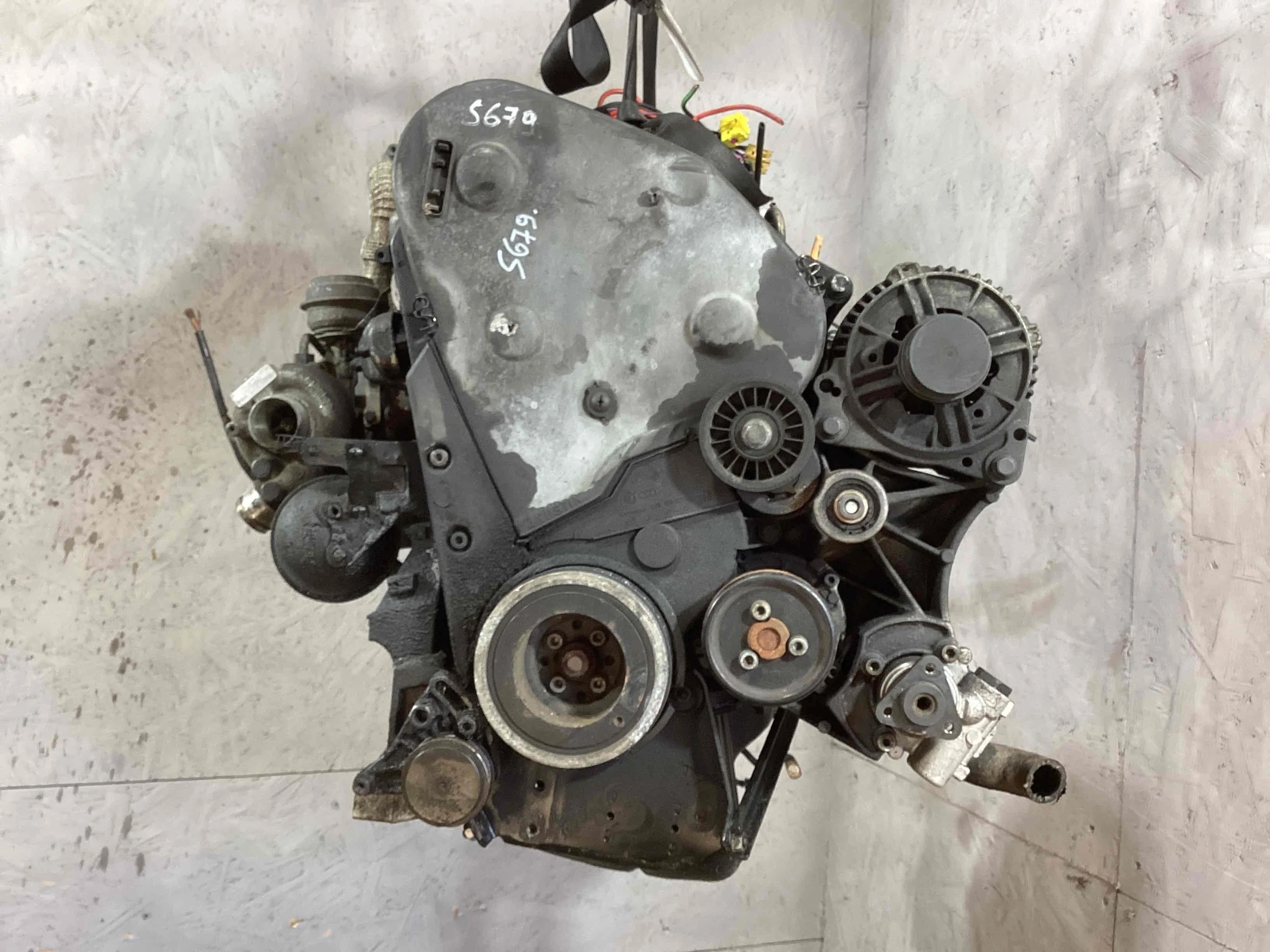 Двигатель Volkswagen Passat Passat B5 (3B) 1996-2000 1998 1,9 TDi Дизель МКПП 5ст. Универсал.
