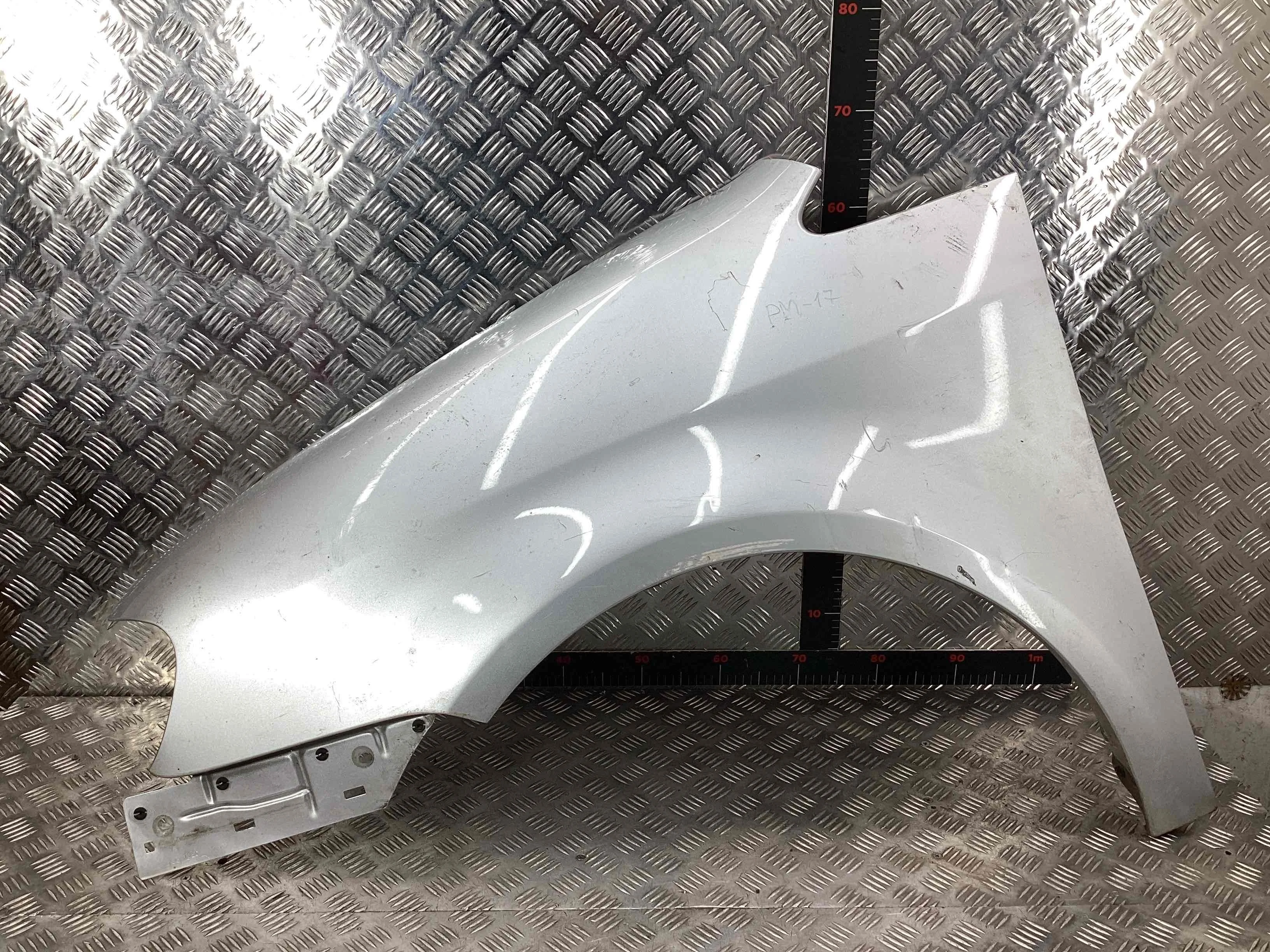 Крыло переднее левое Volkswagen Touran Touran I (1T) 2003-2006 2006 1,9 TDi Дизель МКПП 6ст. Минивэн.