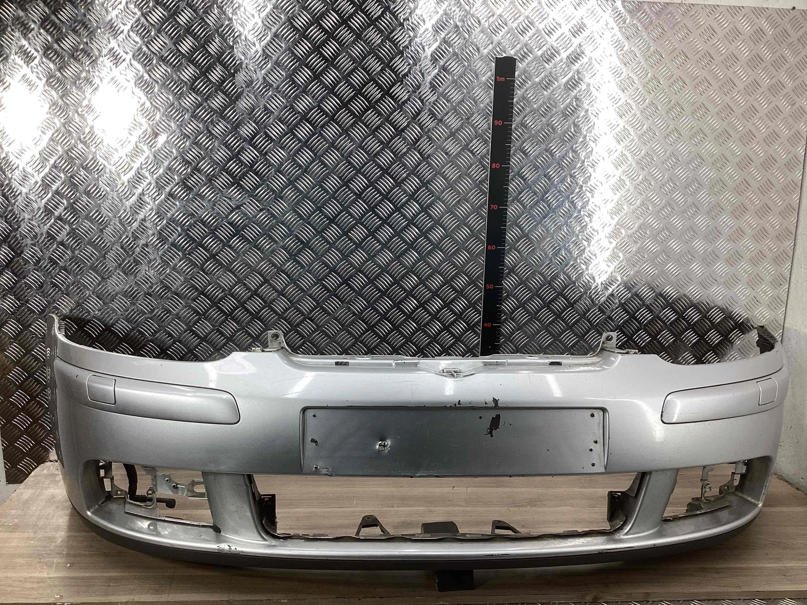 Бампер передний Volkswagen Golf Golf V (1K) 2004-2009 2006 1,4 i Бензин МКПП 5ст. Хэтчбек 3дв.