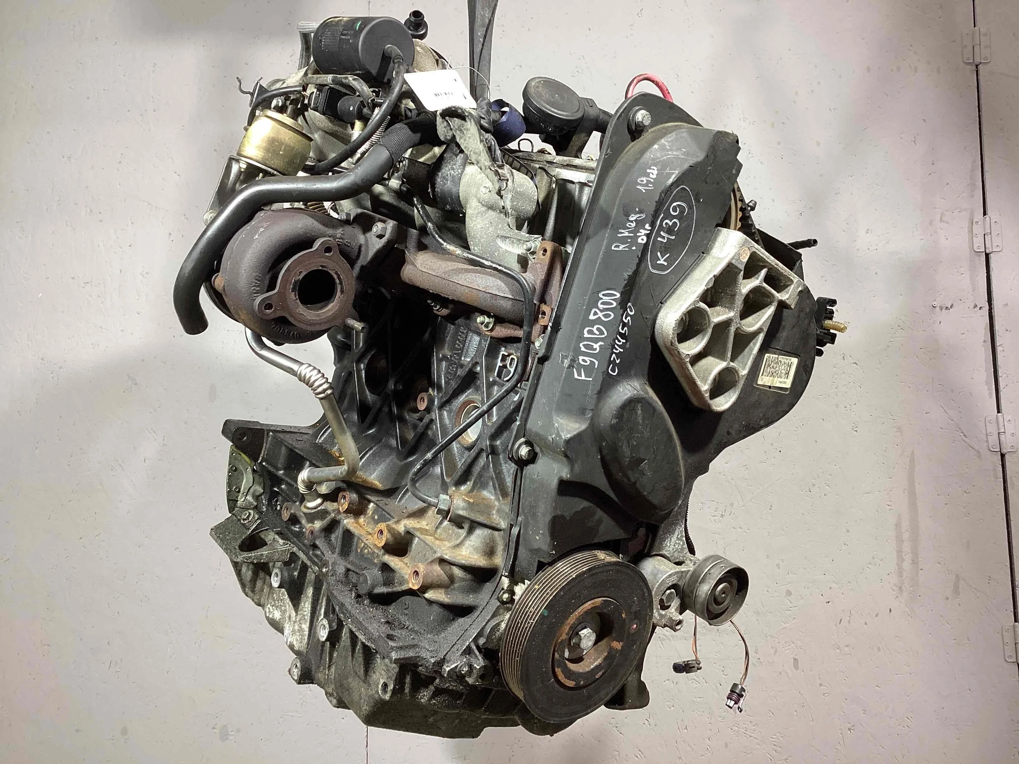 Двигатель Renault Megane Megane II 2002-2006 2004 1,9 DCi Дизель МКПП 6ст. Седан.