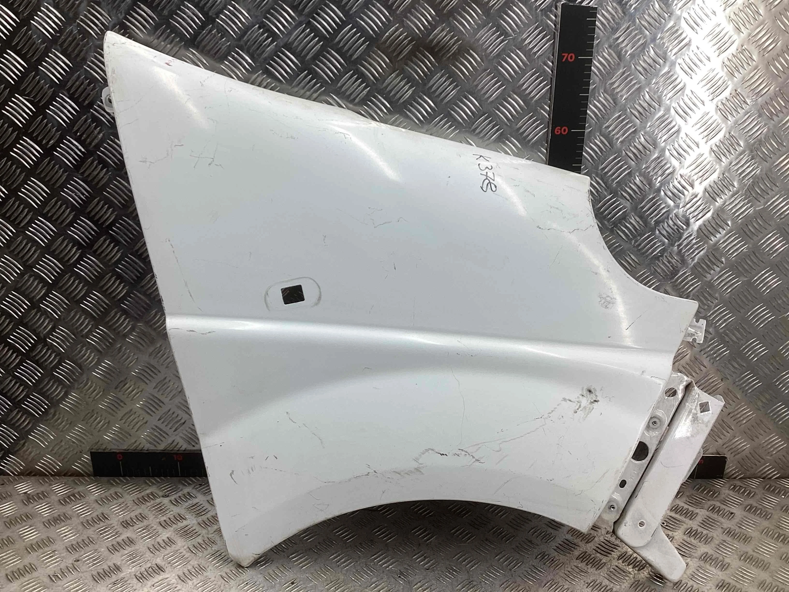 Крыло переднее правое Renault Trafic Trafic II 2001-2014 2009 2,0 DCi Дизель МКПП 6ст. Микроавтобус.