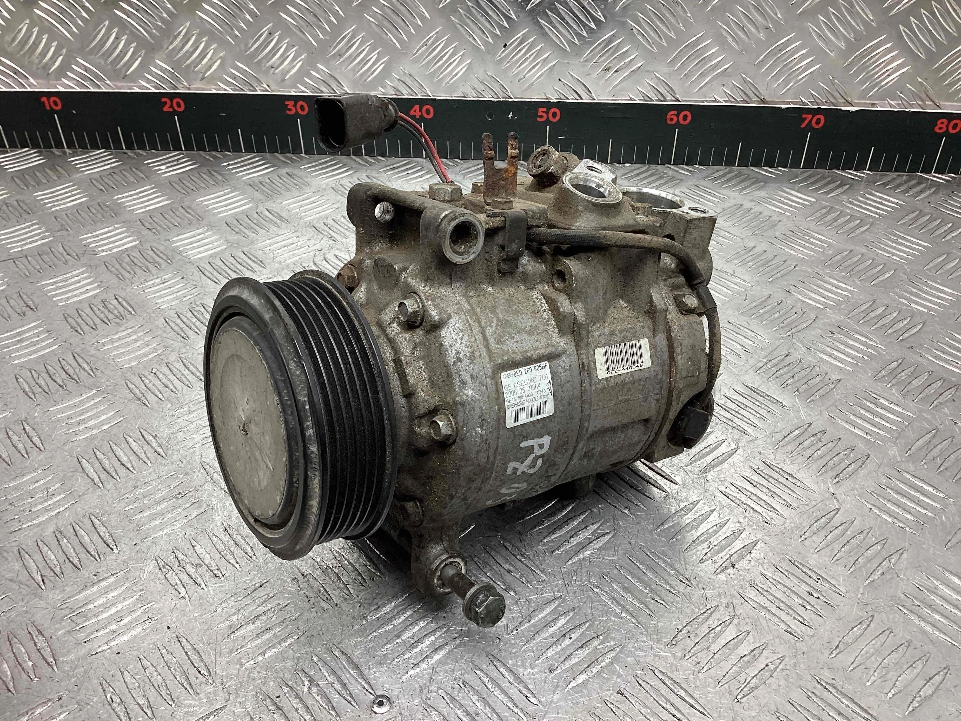 Компрессор кондиционера Audi A4 A4 B7 (8EC, 8ED) 2004-2008 2005 2,0 i Бензин Вариатор Седан.