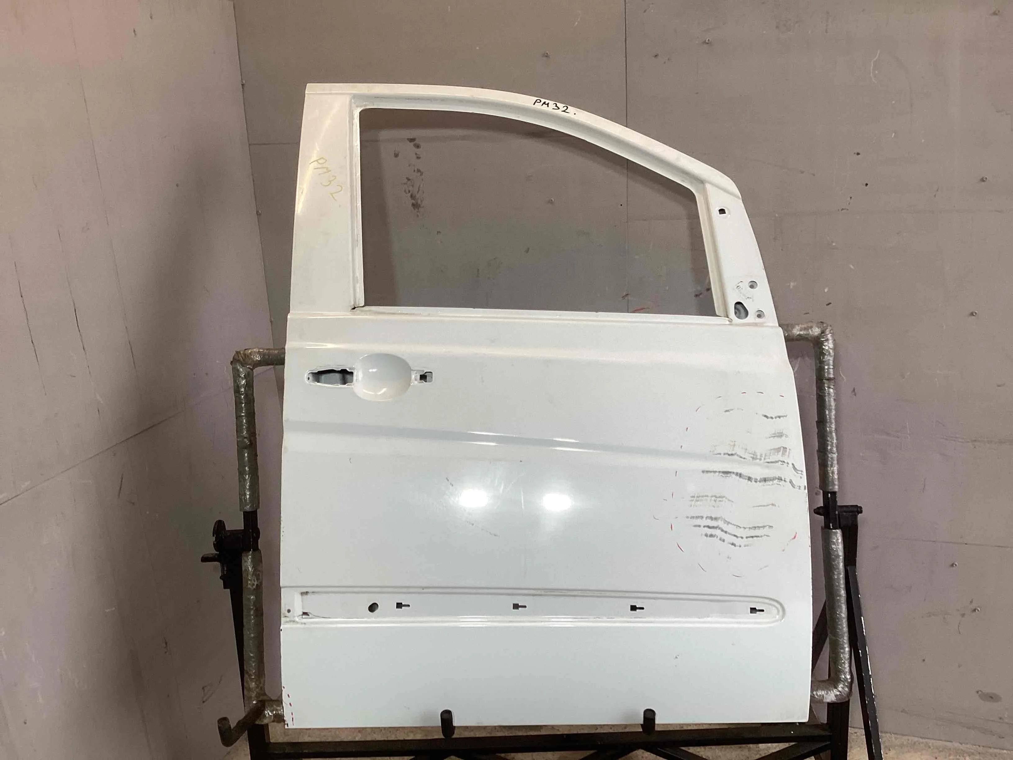 Дверь передняя правая Mercedes Vito II (W639) 2003-2010  2008 2,2 CDi Дизель МКПП 6ст. Микроавтобус.