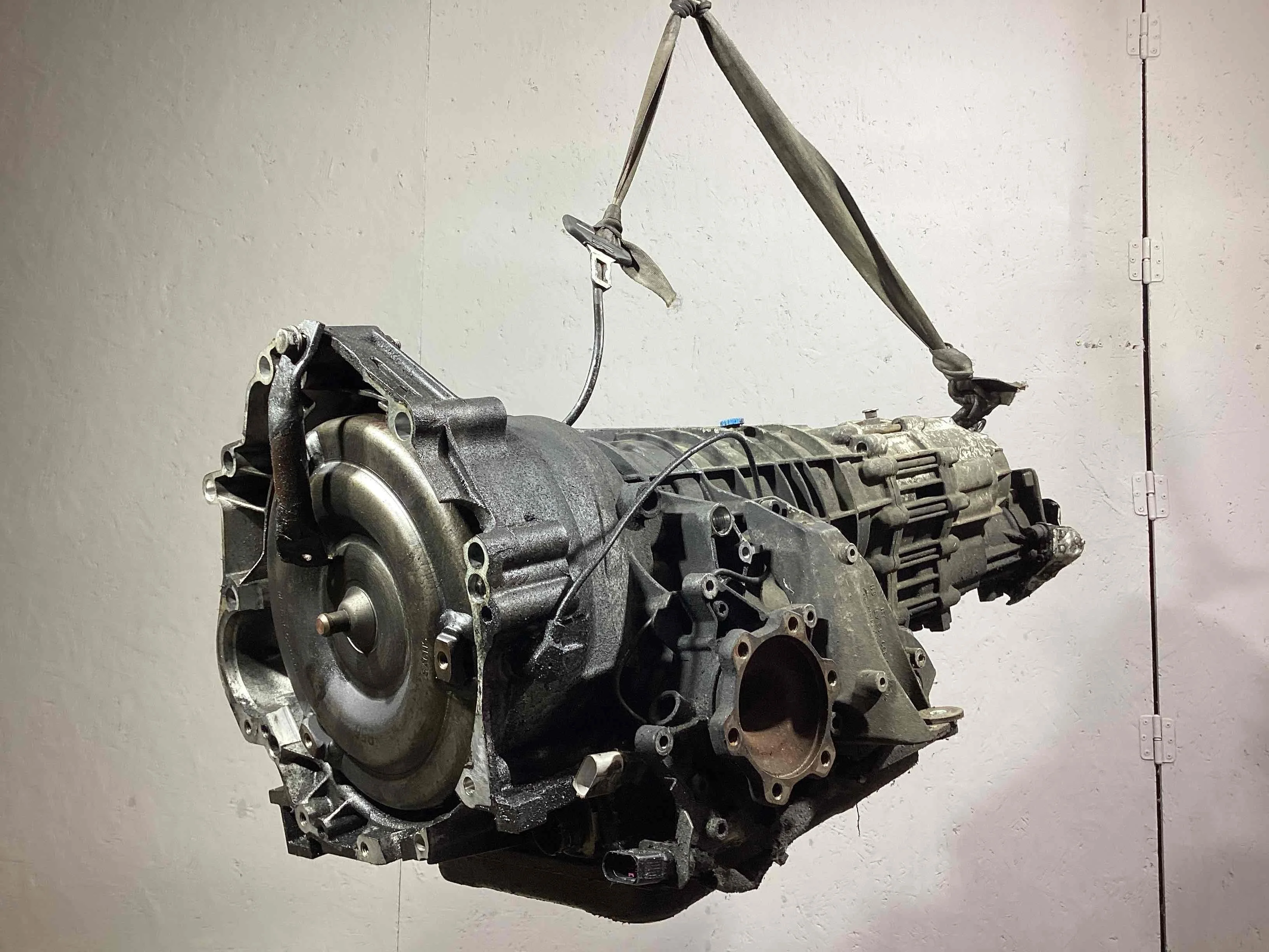 КПП автоматическая (АКПП) Audi A4 A4 B6 (8EC, 8E5) 2000-2004 2004 2,5 TDi Дизель АКПП Универсал.
