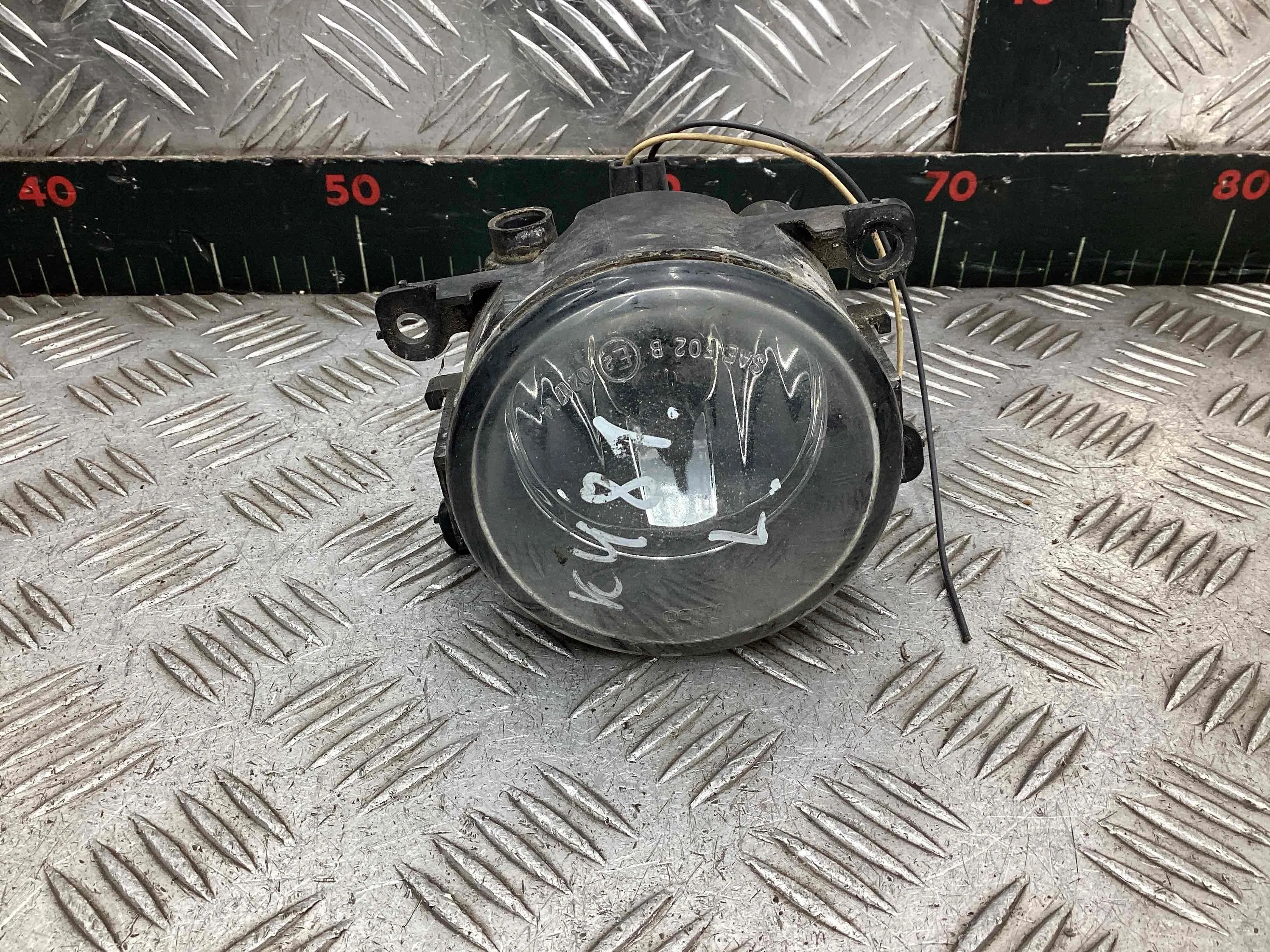 Фара противотуманная левая Renault Megane Megane II 2002-2006 2005 1,6 i Бензин МКПП 5ст. Седан.