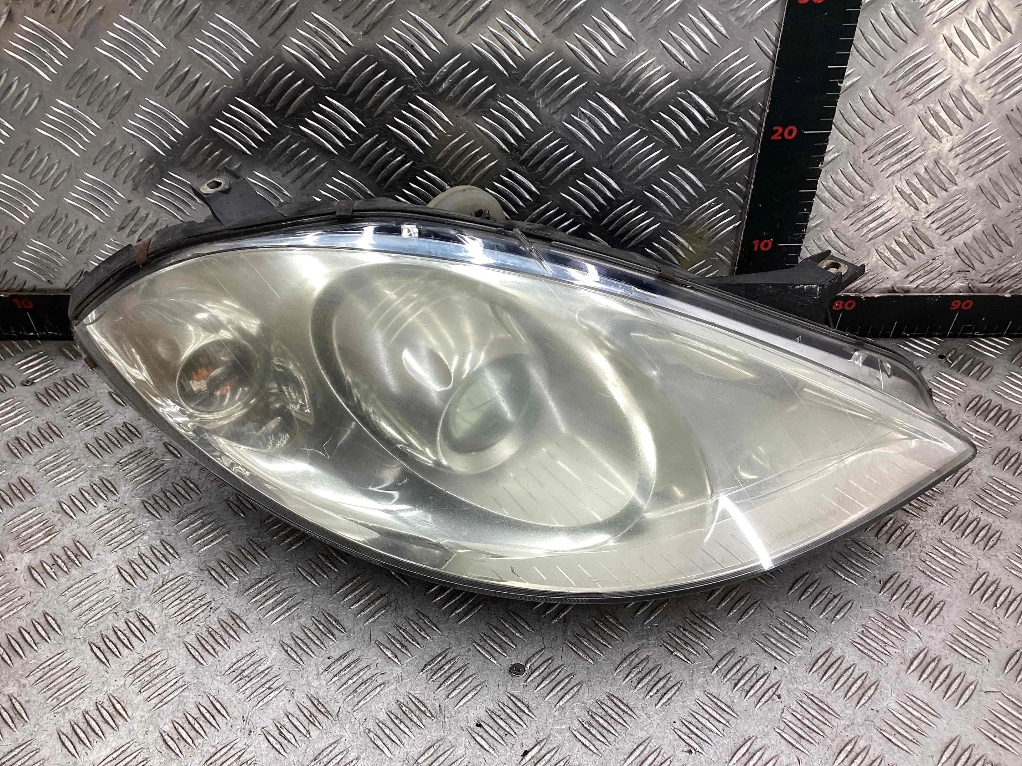 Фара правая Mercedes A (W169) 2004-2012  2005 2,0 CDi Дизель МКПП 6ст. Хэтчбек 3дв.