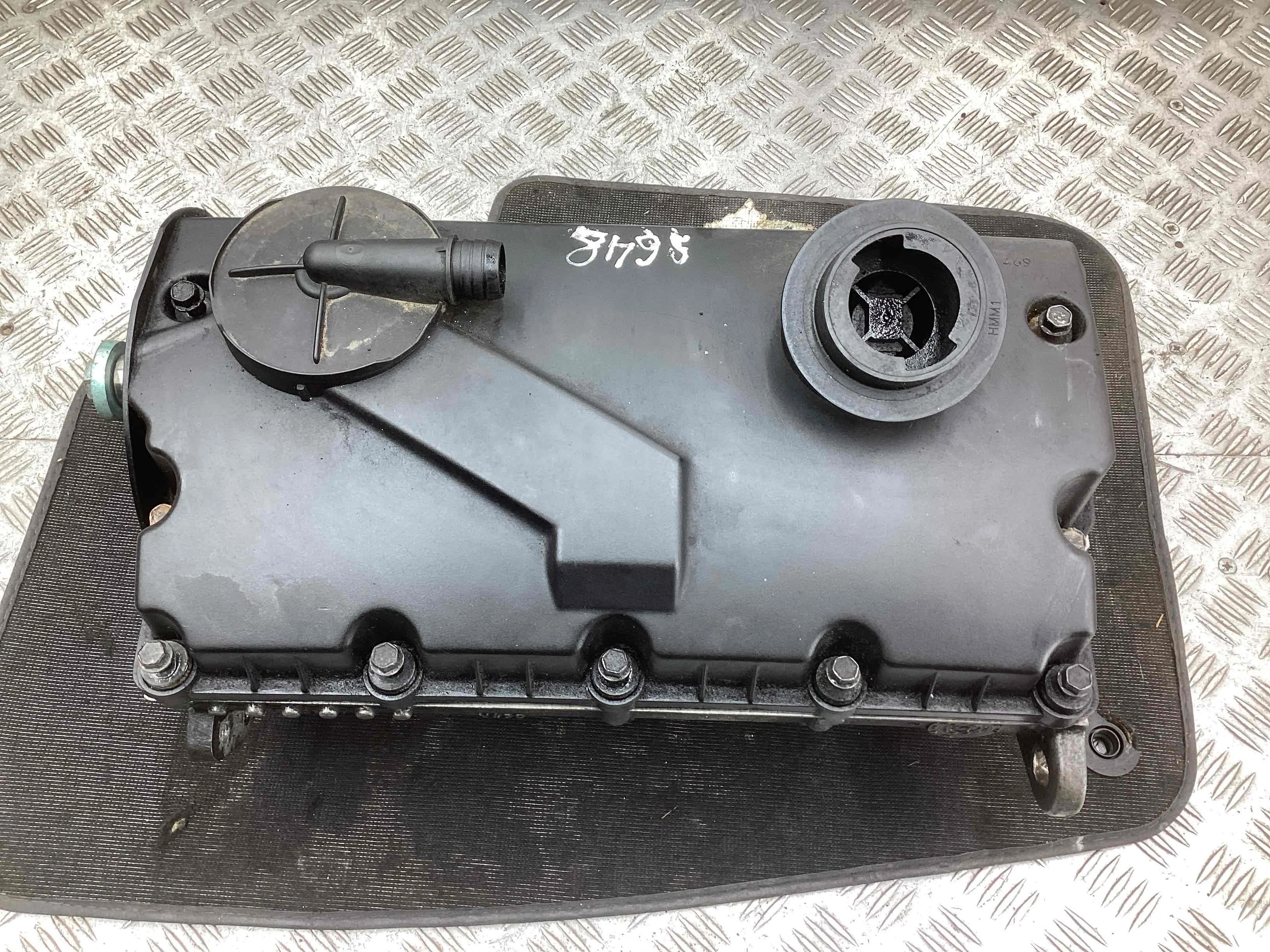 Головка блока цилиндров Volkswagen Touran Touran I (1T) 2003-2006 2003 1,9 TDi Дизель МКПП 6ст. Минивэн.