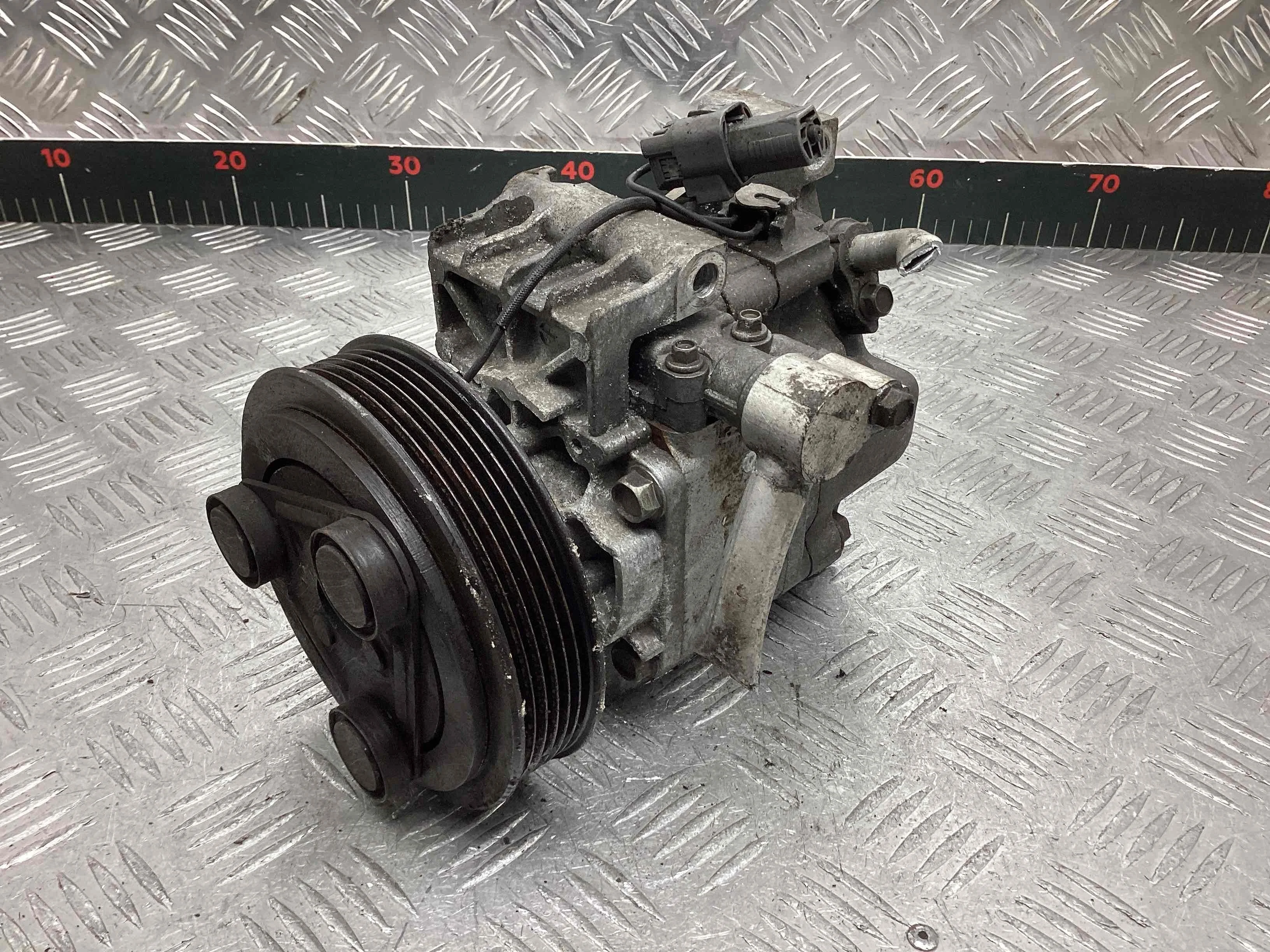 Компрессор кондиционера Mazda 6 6 I (GG) 2002-2005 2003 2,0 i Бензин МКПП 5ст. Универсал.