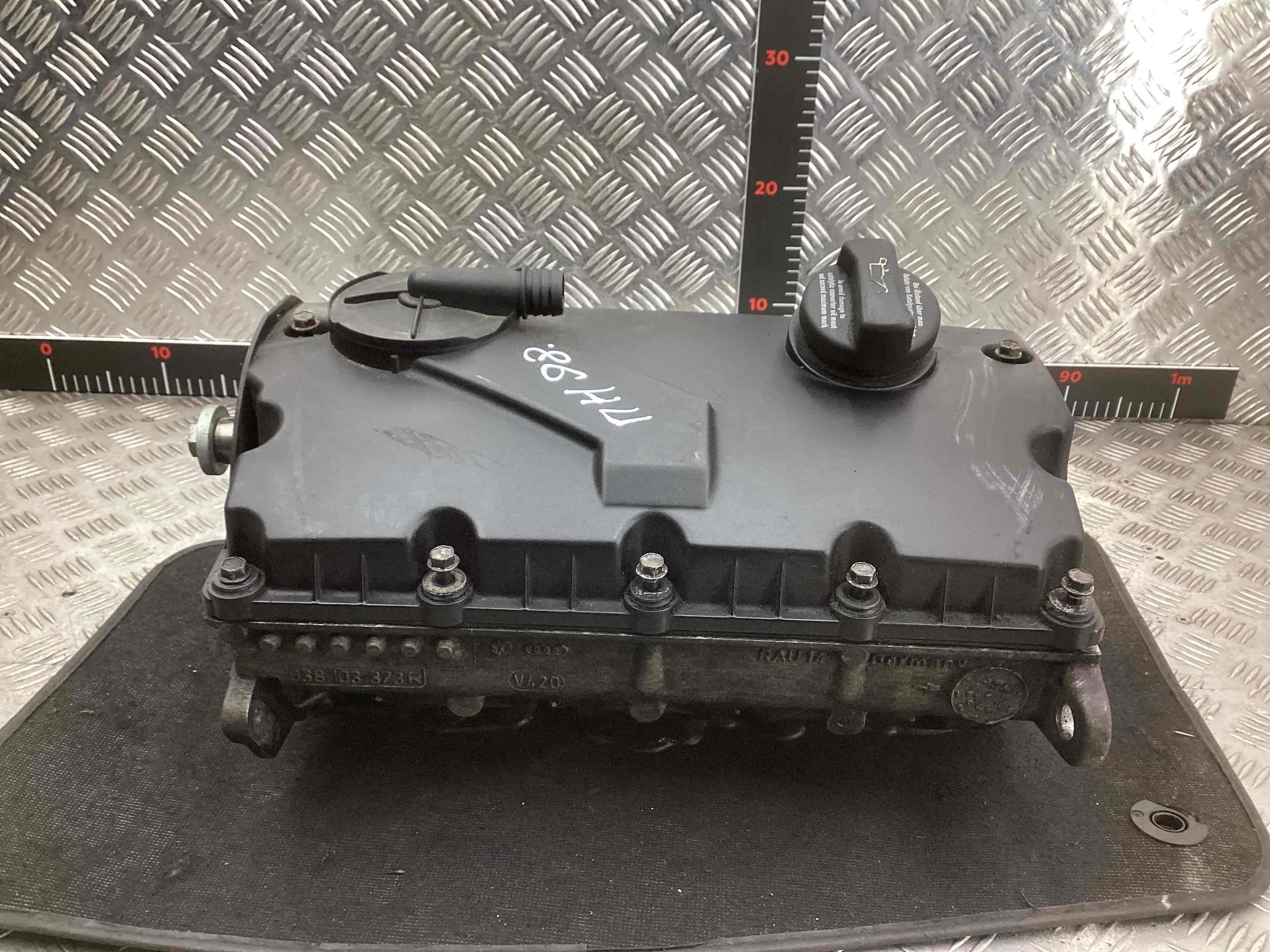 Головка блока цилиндров Volkswagen Golf Golf IV (1J) 1997-2004 2002 1,9 TDi Дизель МКПП Хэтчбек 5дв.