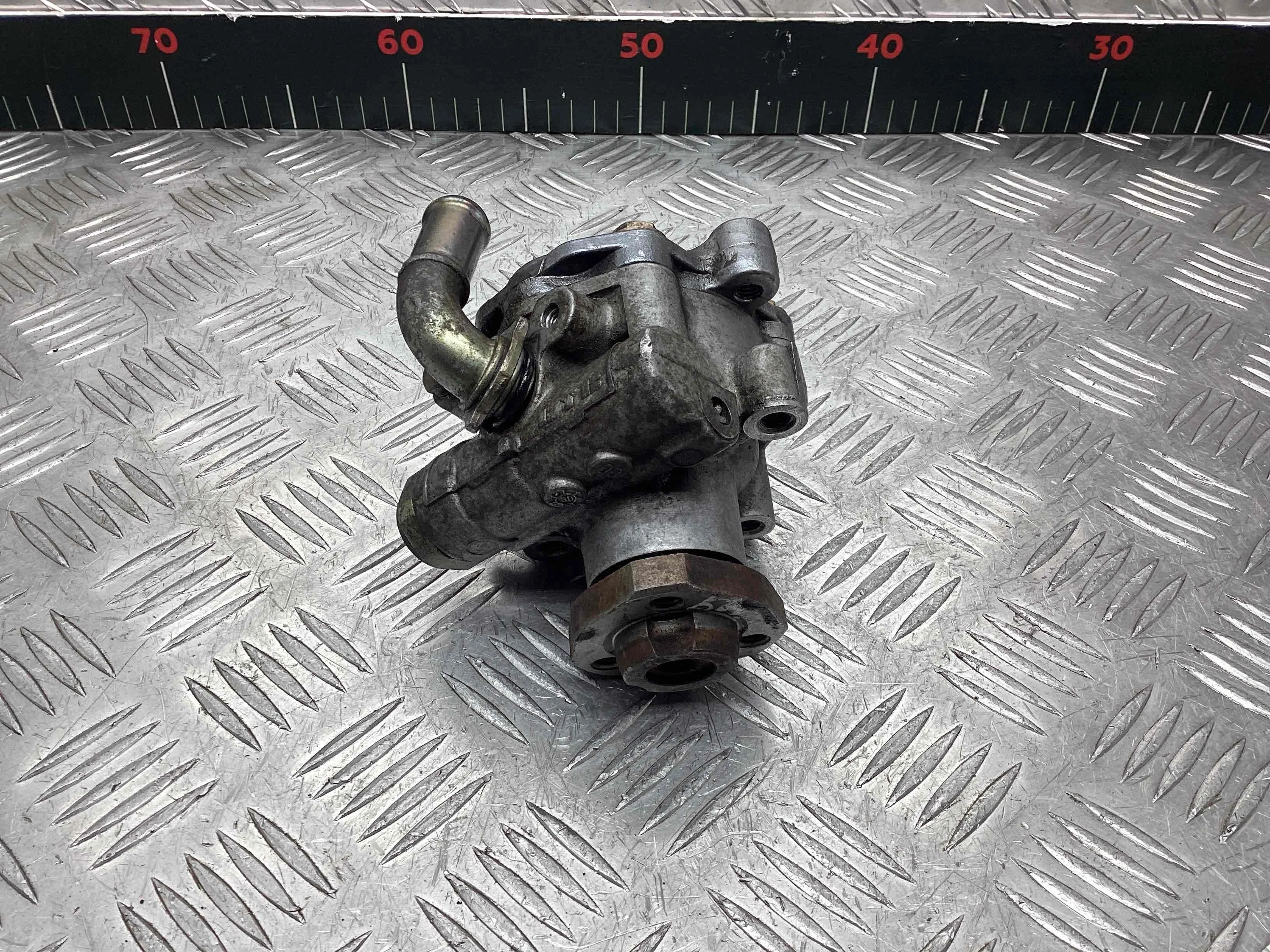 Насос гидроусилителя руля Volkswagen Golf Golf IV (1J) 1997-2004 2000 1,9 TDi Дизель МКПП Хэтчбек.