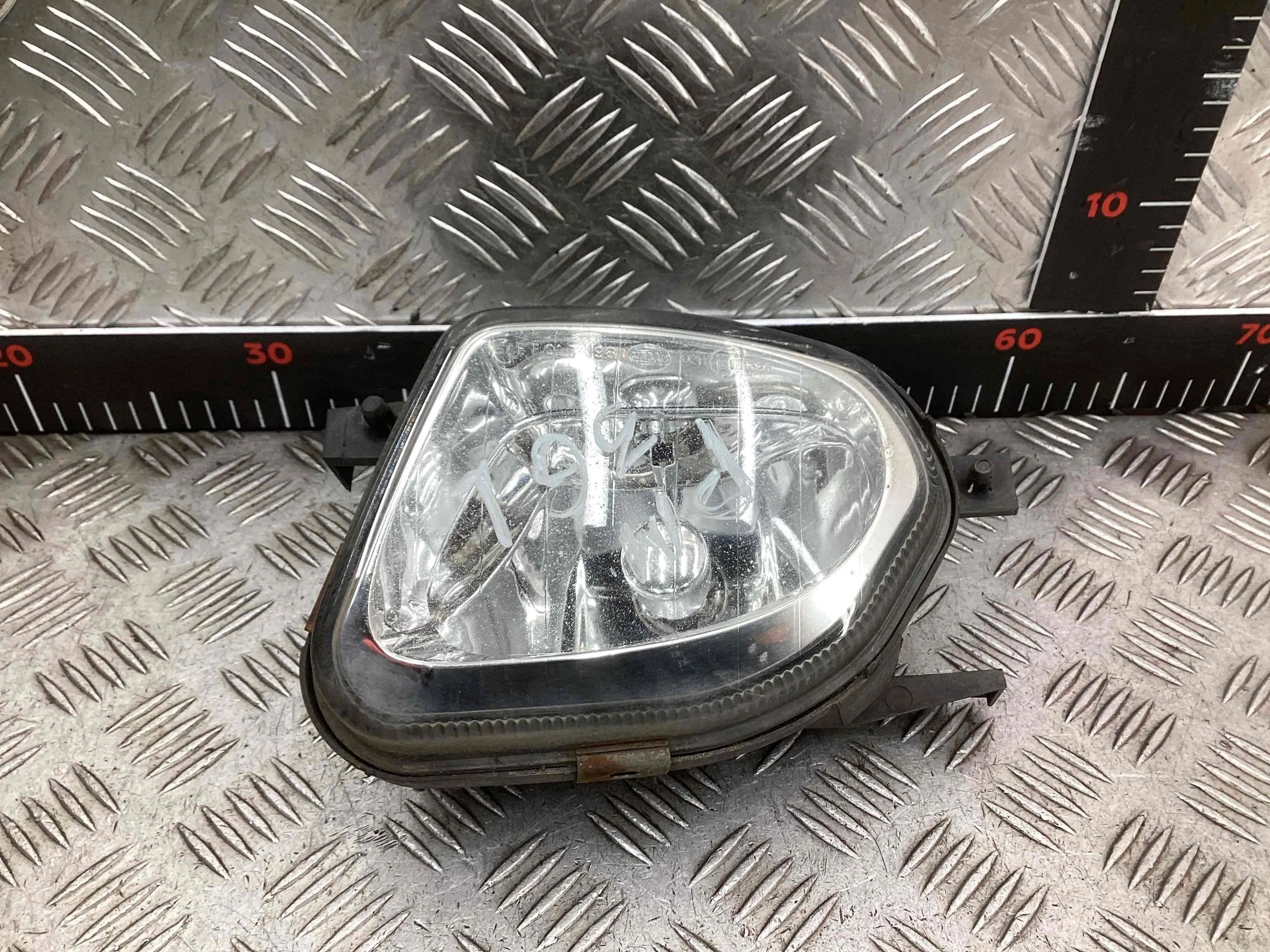 Фара противотуманная левая Mercedes E (W211) 2002-2006  2004 3,2 i Бензин АКПП Универсал.