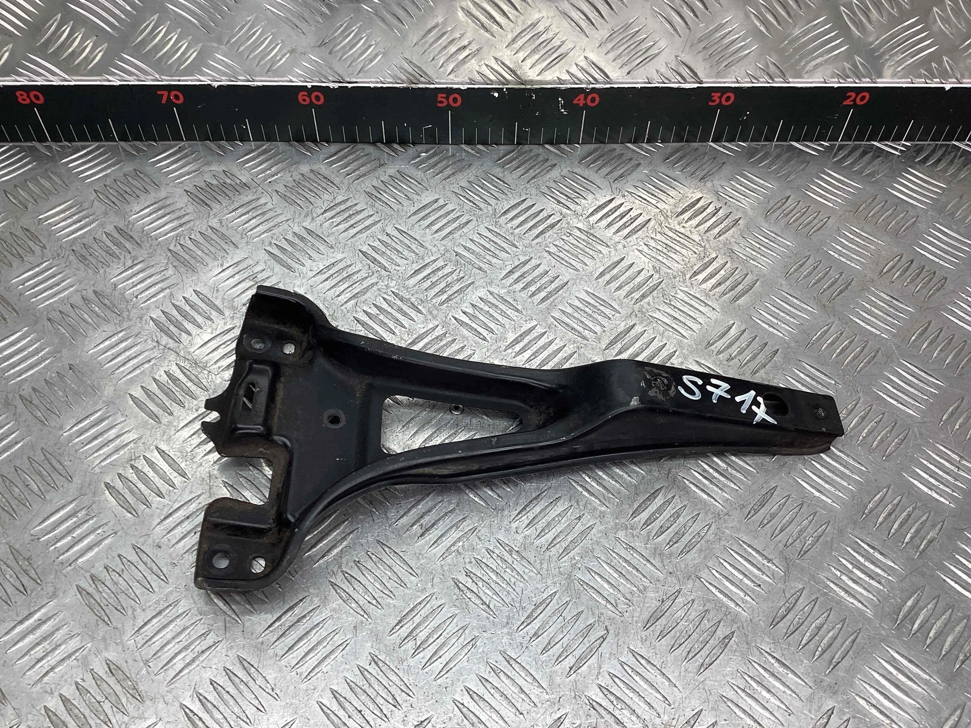 Распорная планка Volkswagen Golf Golf IV (1J) 1997-2004 2004 1,9 TDi Дизель МКПП 5ст. Универсал.