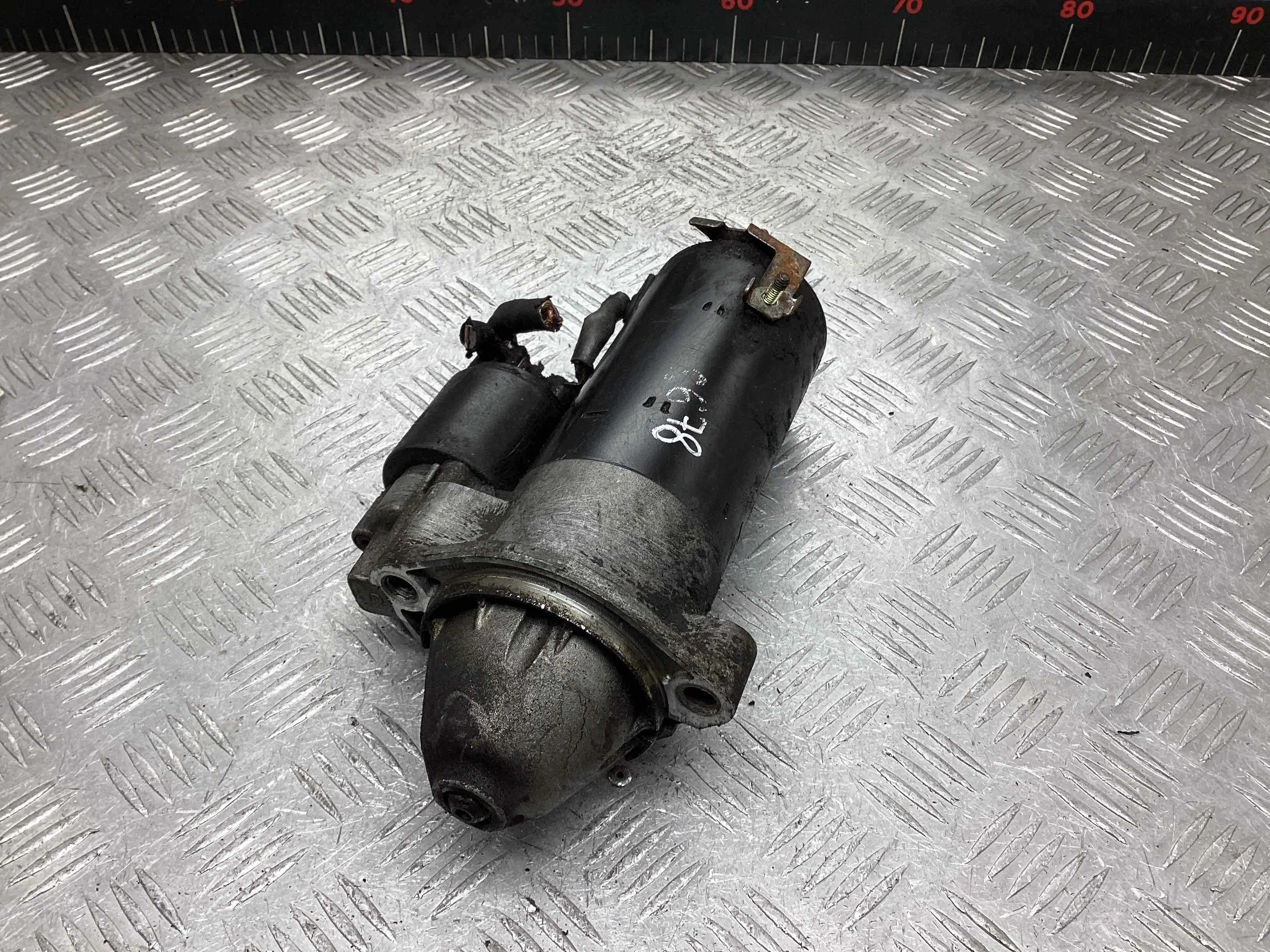 Стартер Volkswagen Passat Passat B5+ (3B) 2000-2005 рестайлинг 2003 1,9 TDi Дизель МКПП 5ст. Универсал.