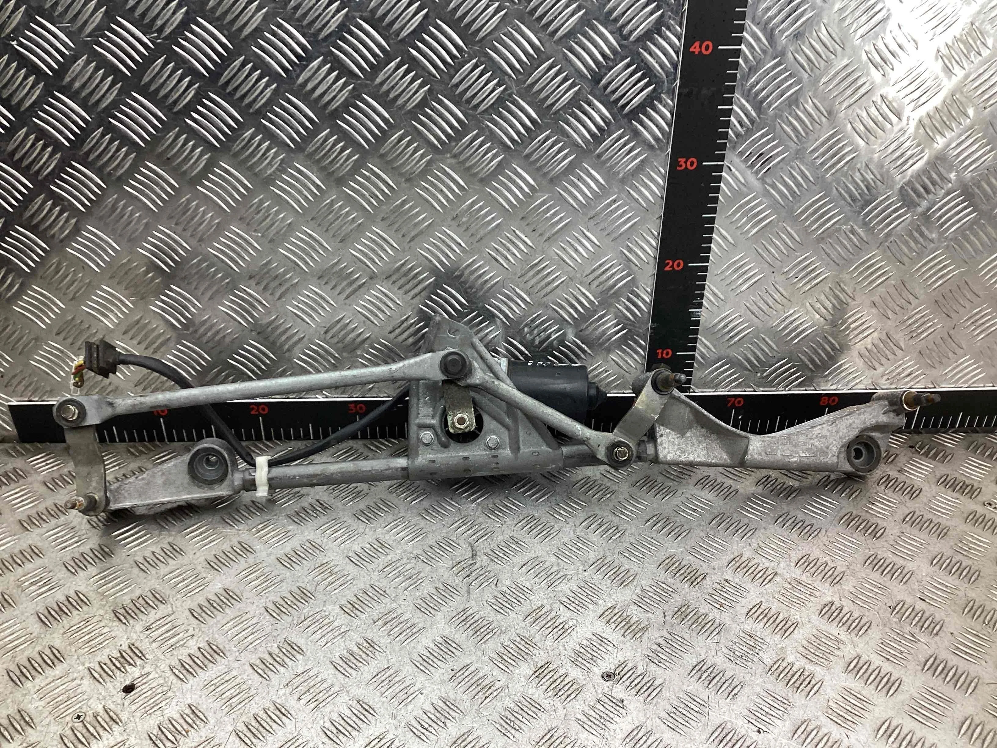 Механизм стеклоочистителя (трапеция дворников) Mercedes C (W203) 2000-2004  2002 2,2 CDi Дизель АКПП Универсал.