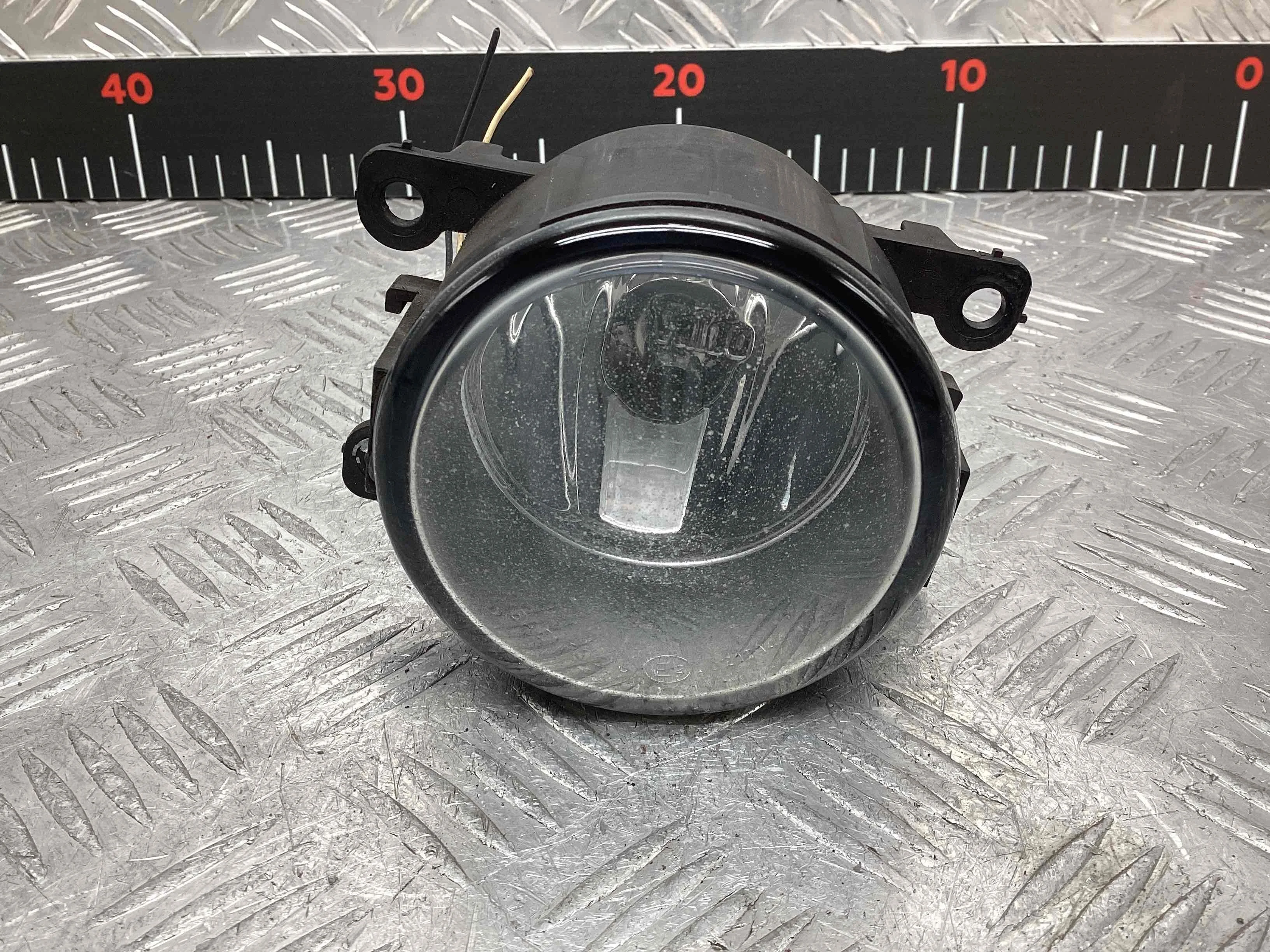 Фара противотуманная левая Renault Scenic Scenic II (JM) 2003-2006 2003 1,6 i Бензин МКПП 5ст. Минивэн.