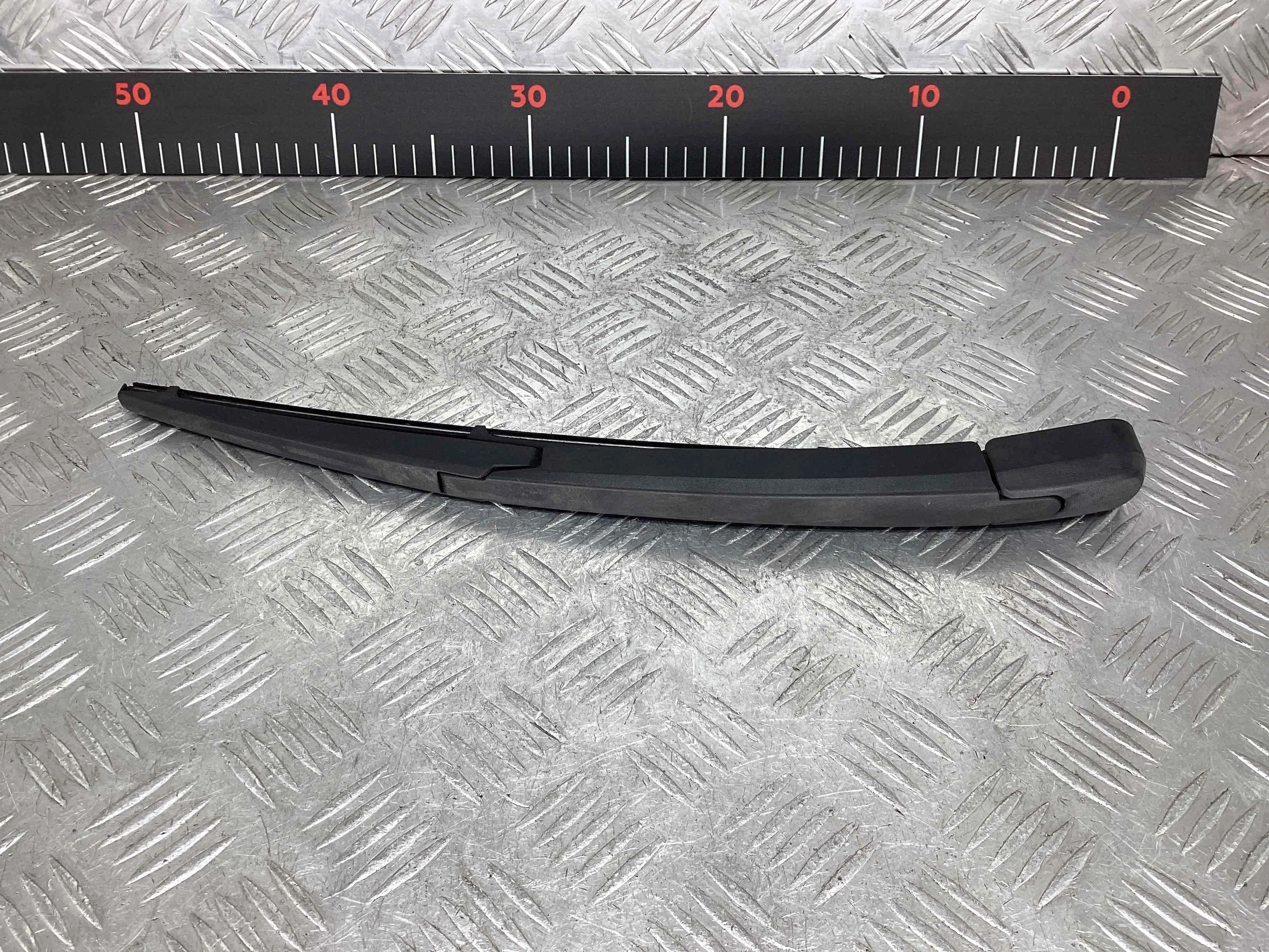 Щеткодержатель задний Toyota Avensis Avensis II (T250) 2003-2008 2007 2,0 D-4D Дизель МКПП 6ст. Универсал.