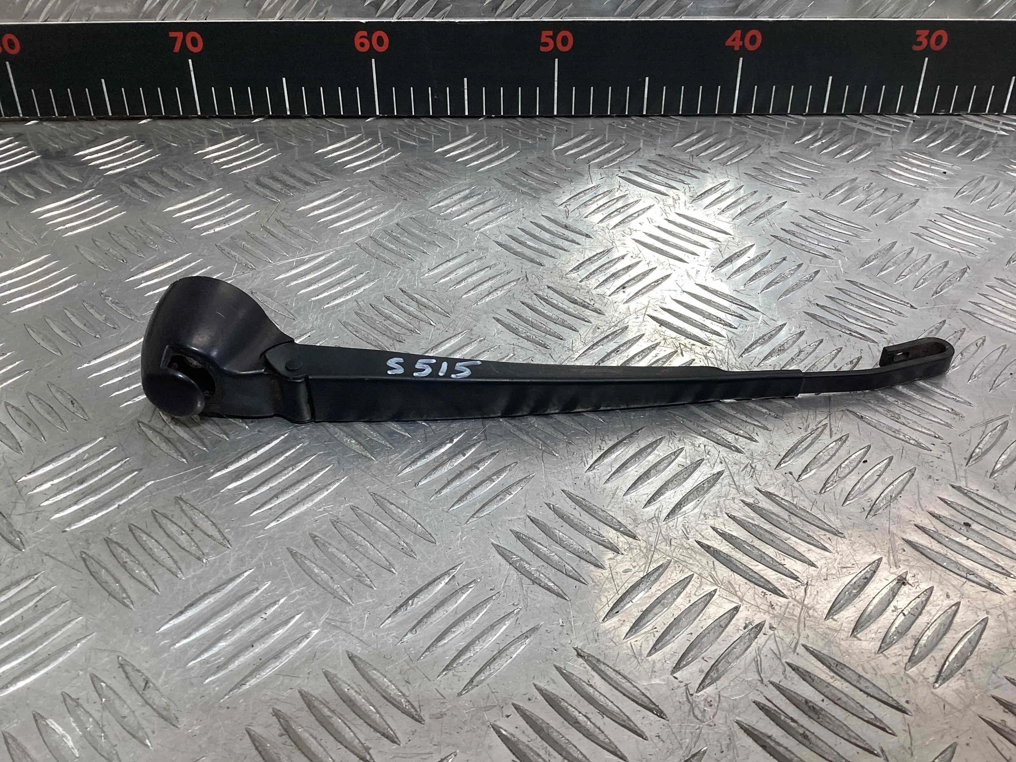 Щеткодержатель задний Volkswagen Golf Golf IV (1J) 1997-2004 2003 1,4 i Бензин МКПП 5ст. Хэтчбек 5дв.