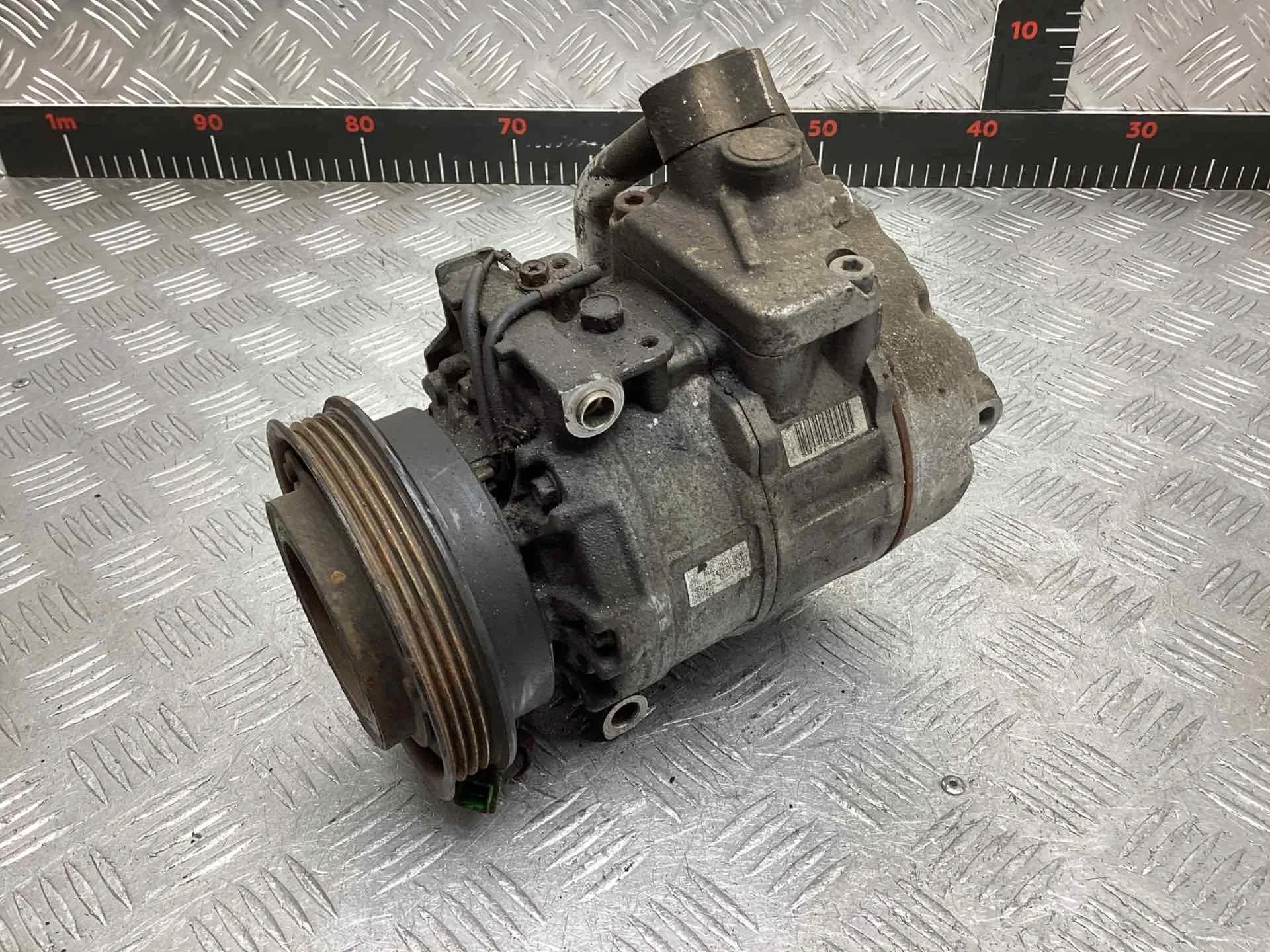 Компрессор кондиционера Volkswagen Passat Passat B5+ (3B) 2000-2005 рестайлинг 2001 1,8 Ti Бензин МКПП 5ст. Универсал.