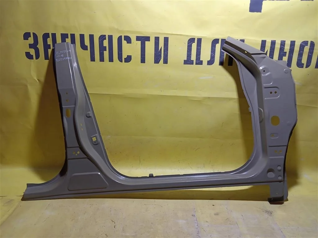 Боковина кузова правая Nissan Almera (G15) 2013